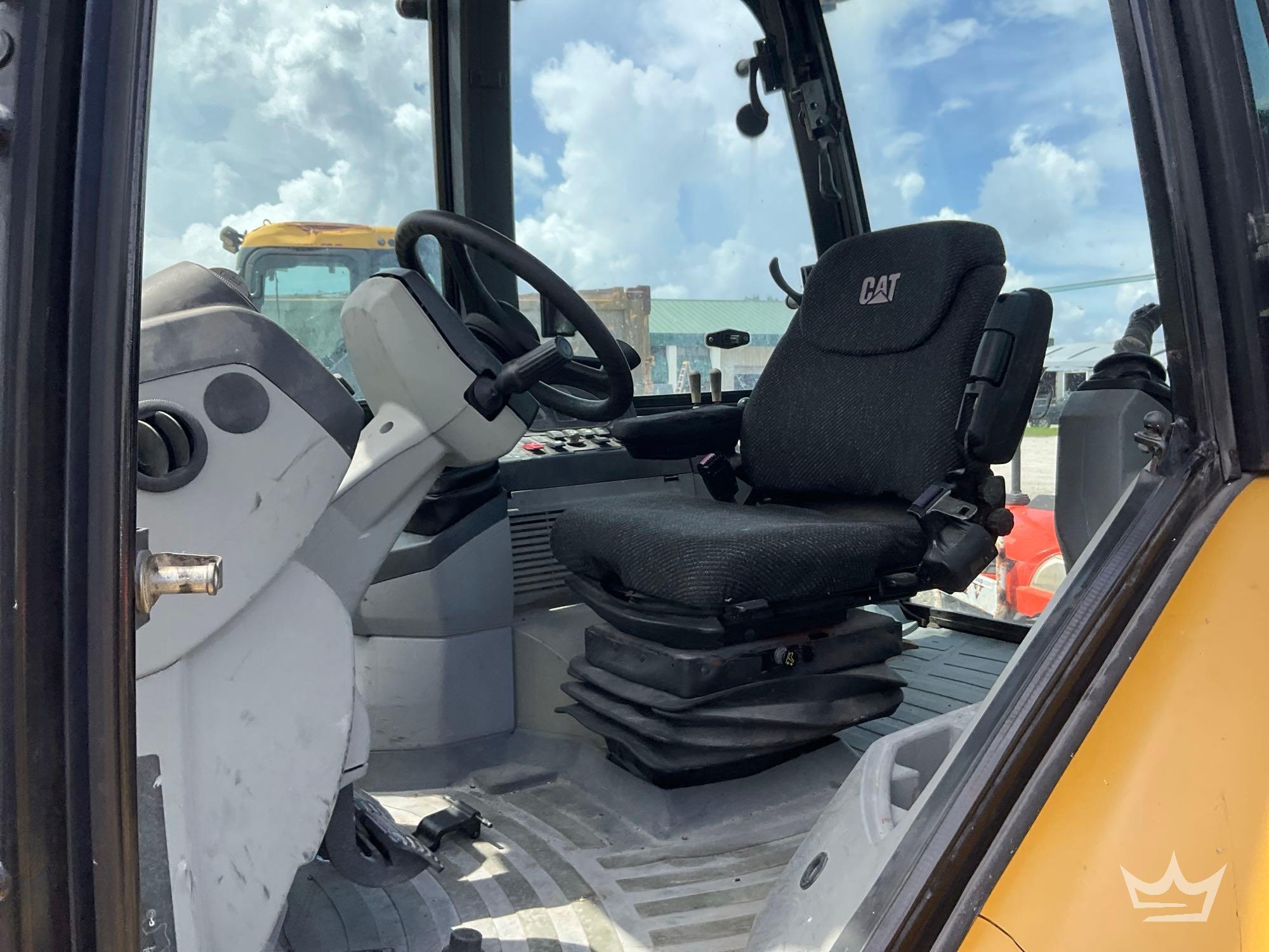2013 Caterpillar 430F