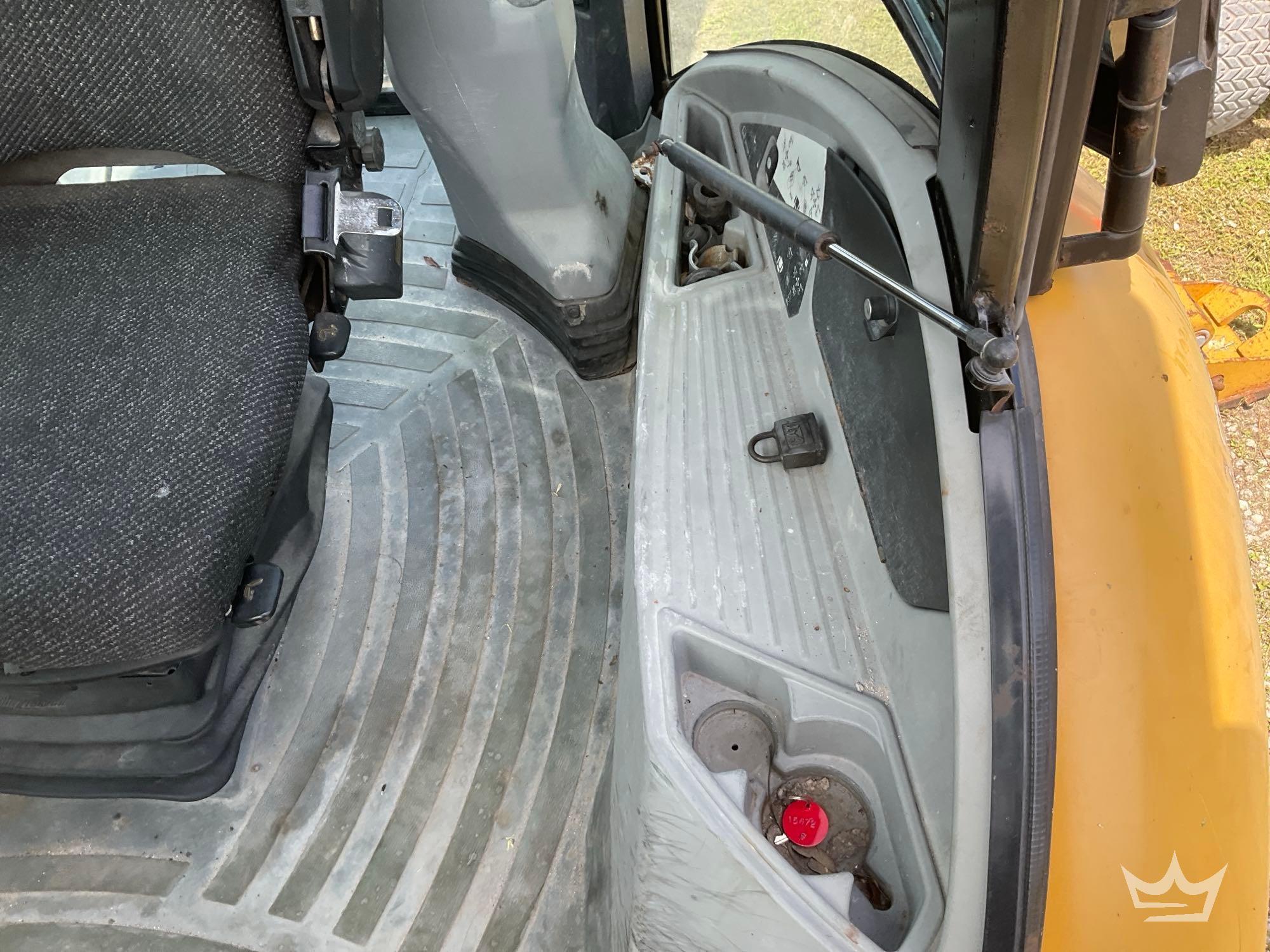 2013 Caterpillar 430F