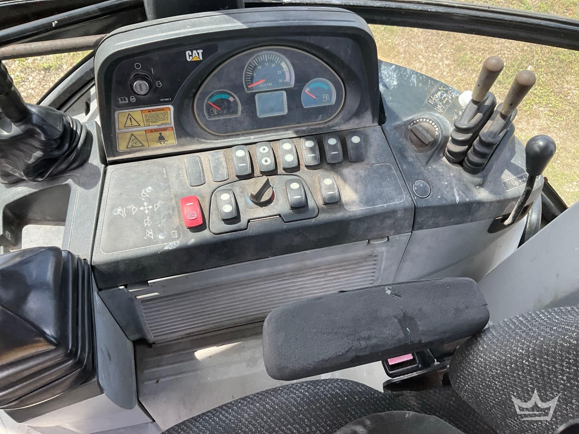 2013 Caterpillar 430F