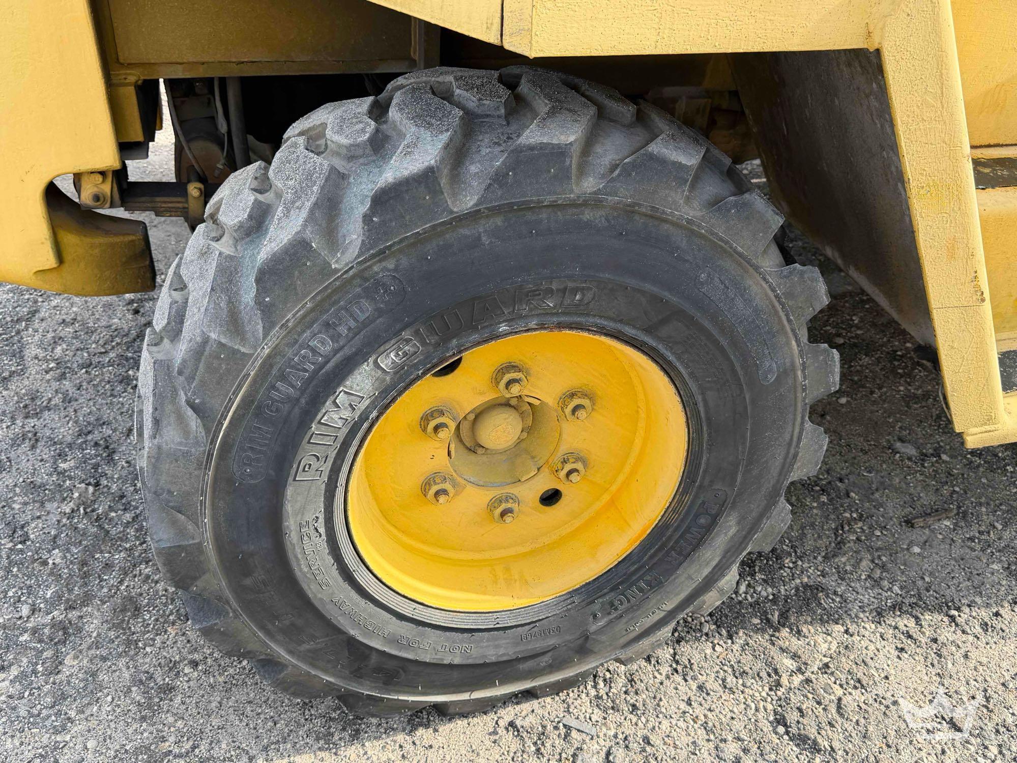 1989 Caterpillar R80