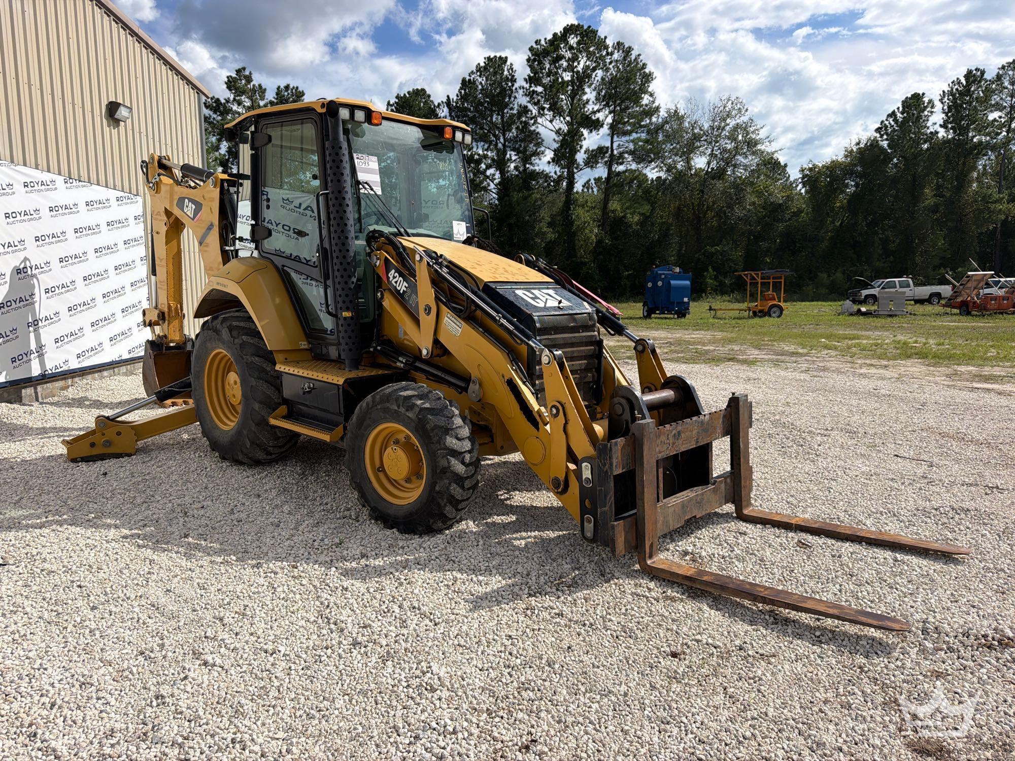 Caterpillar 420F2