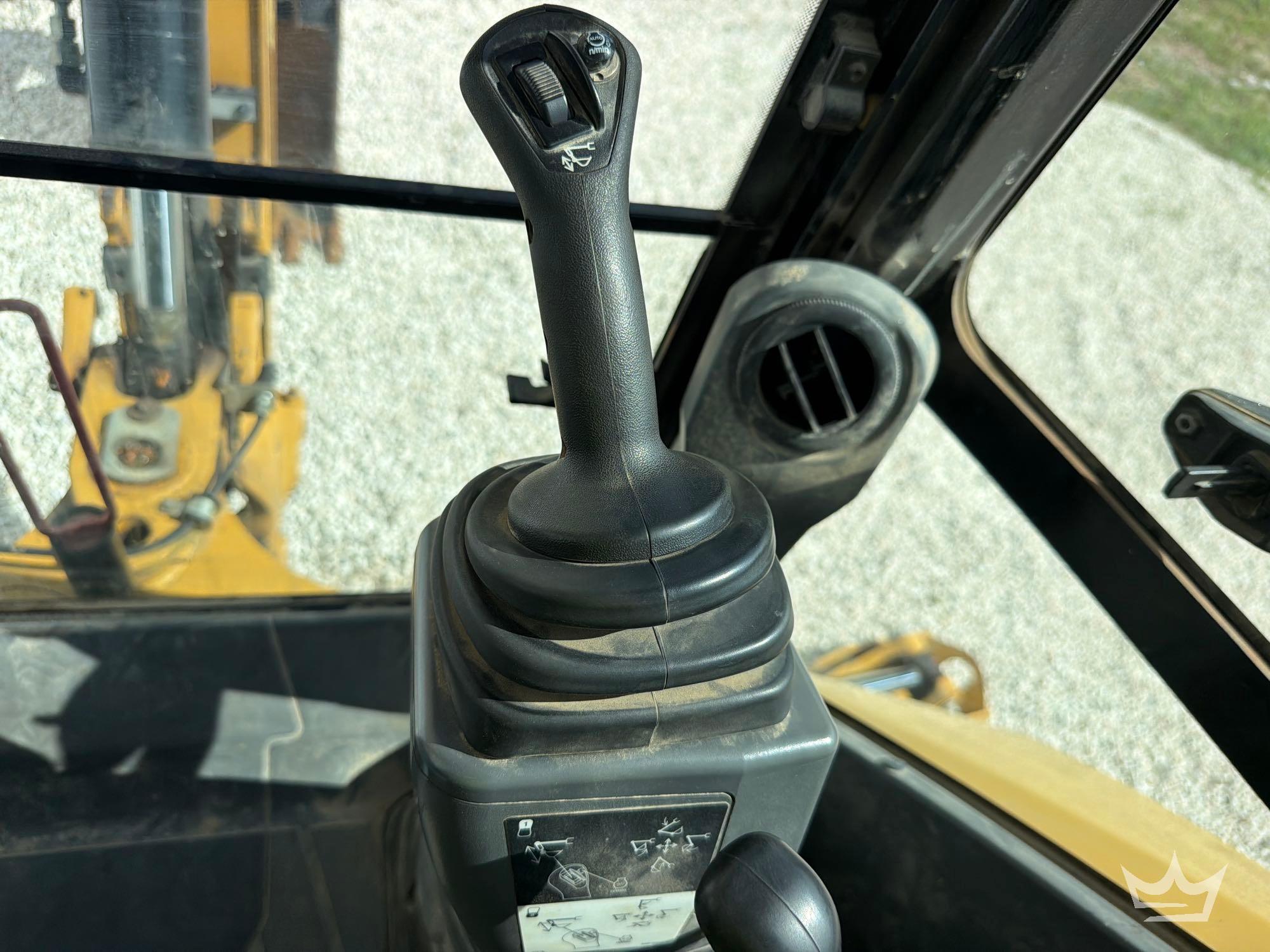 Caterpillar 420F2