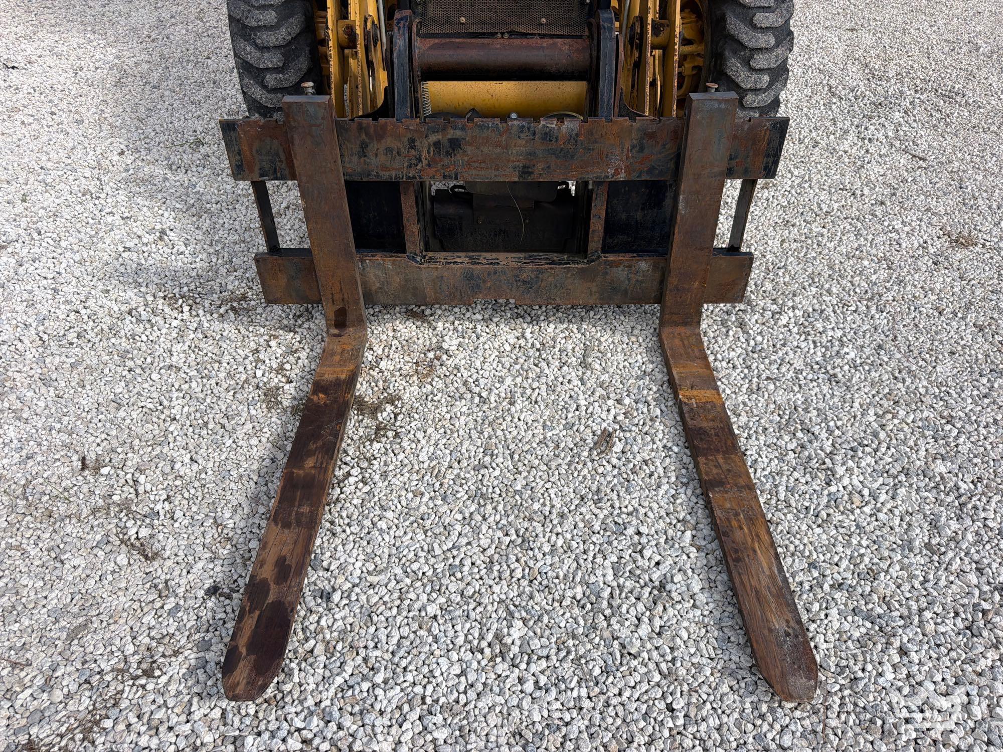 Caterpillar 420F2