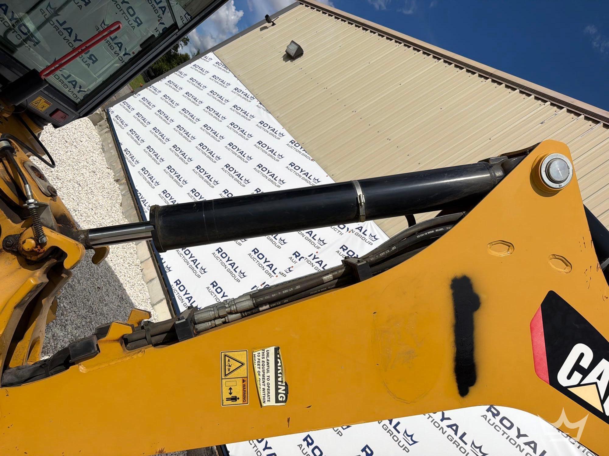 Caterpillar 420F2