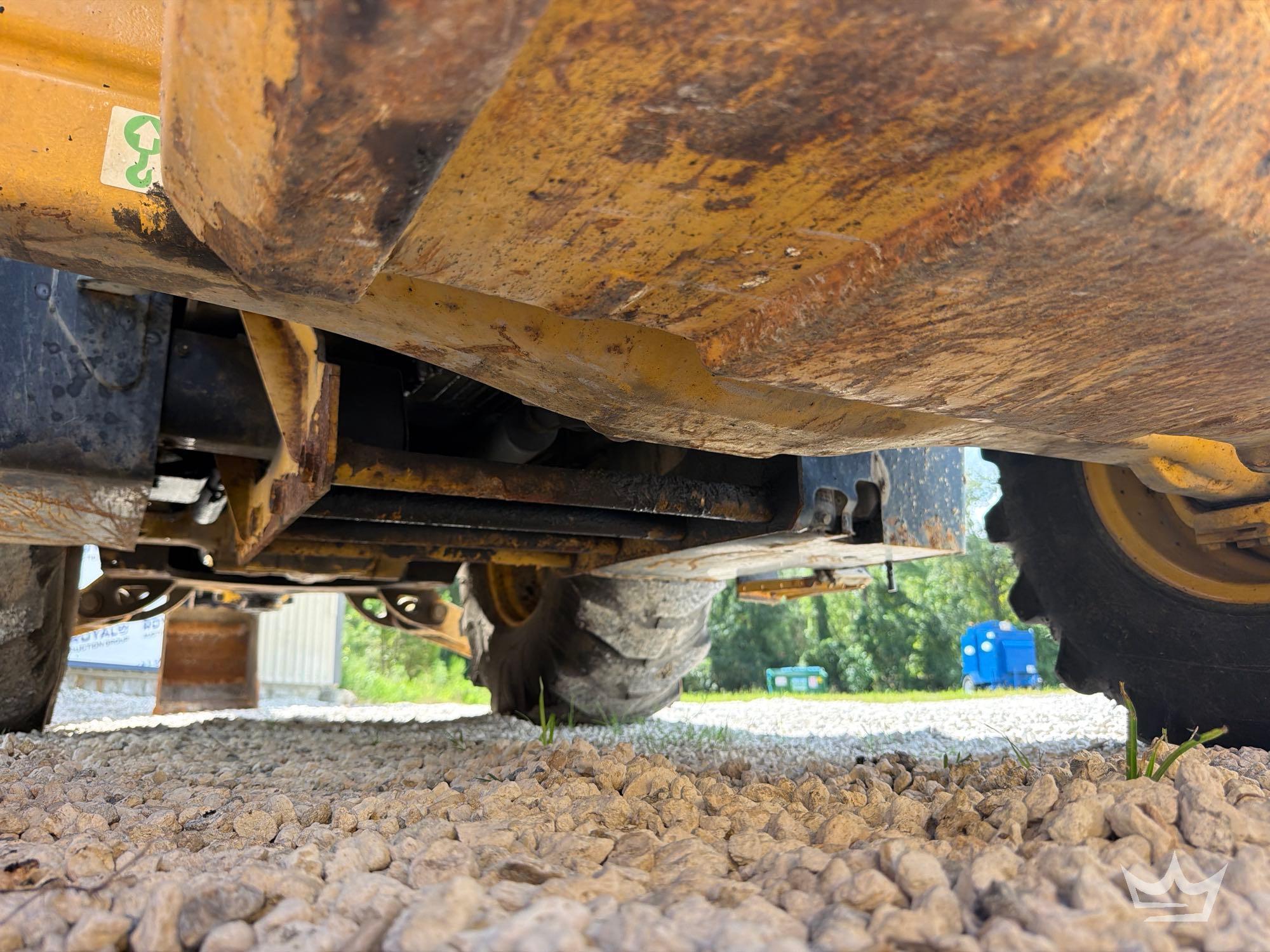 2018 Caterpillar 420F2