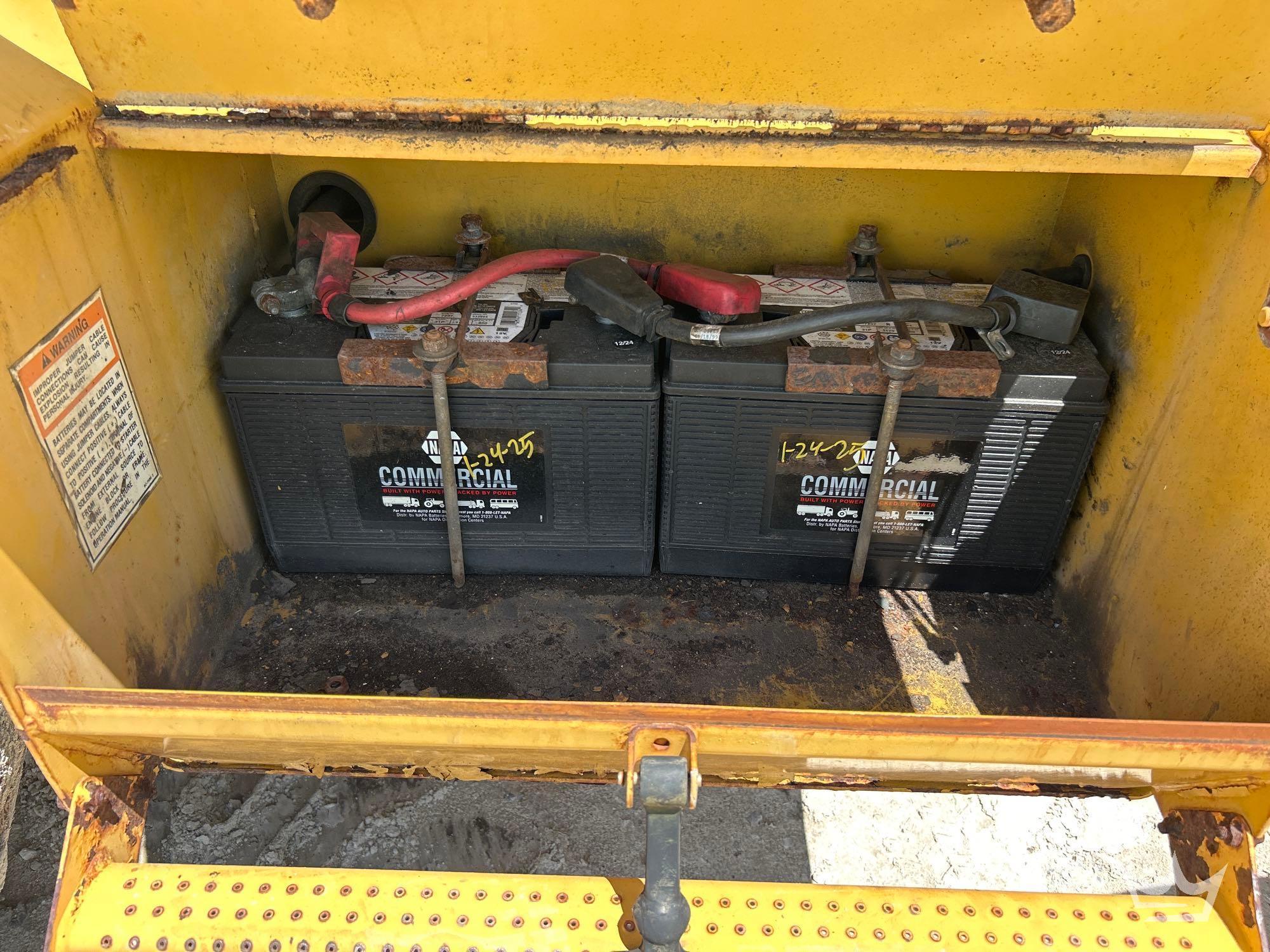 1999 Caterpillar 446B