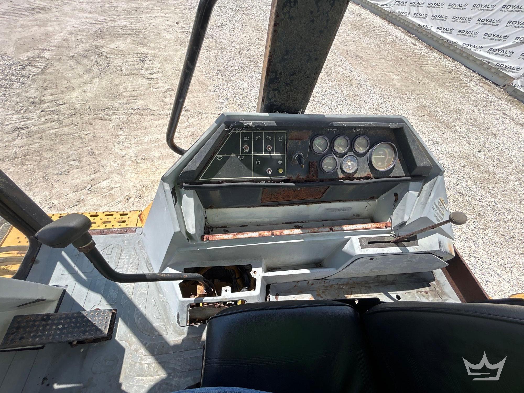 1999 Caterpillar 446B