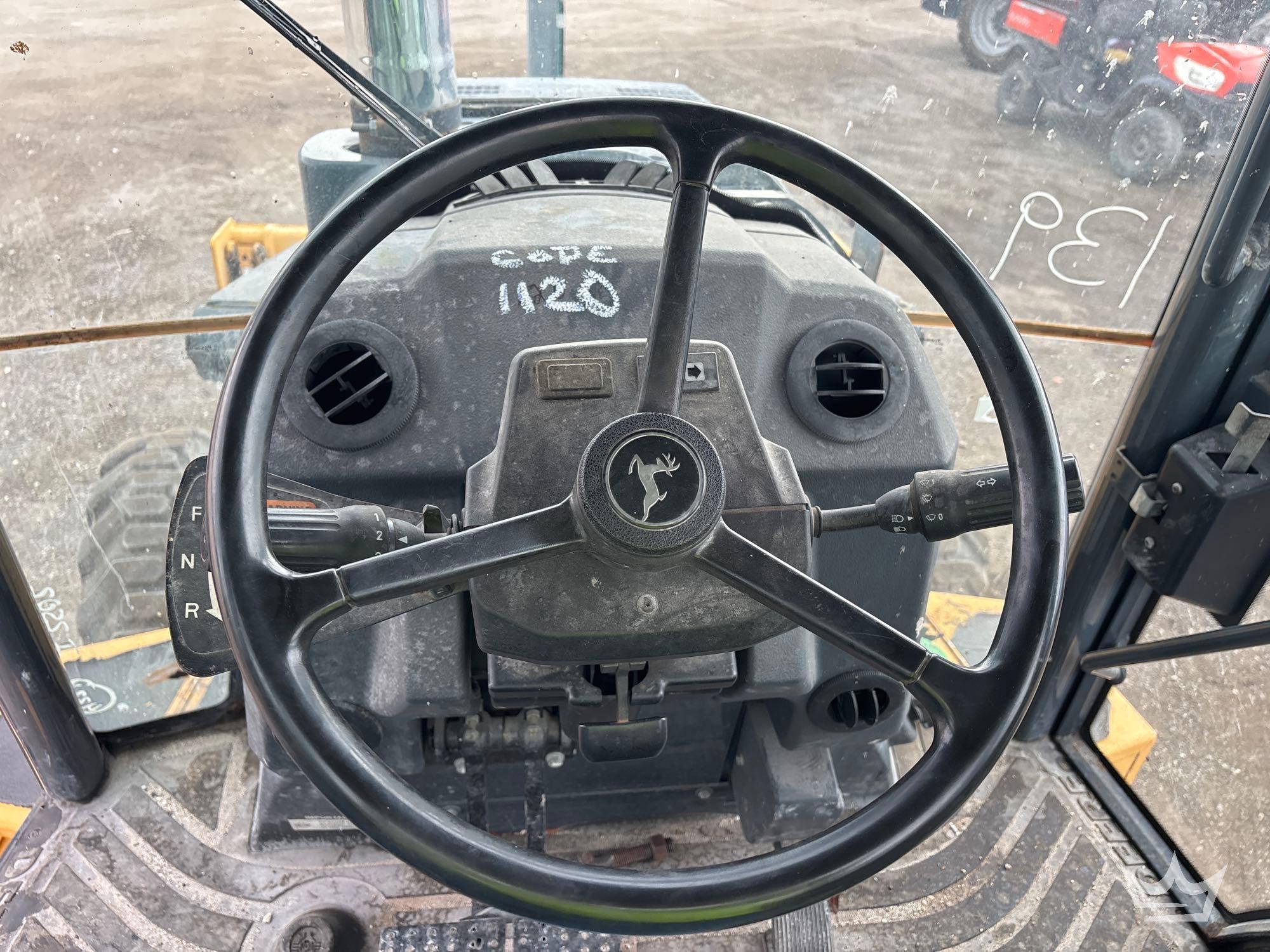 2015 John Deere 410LE