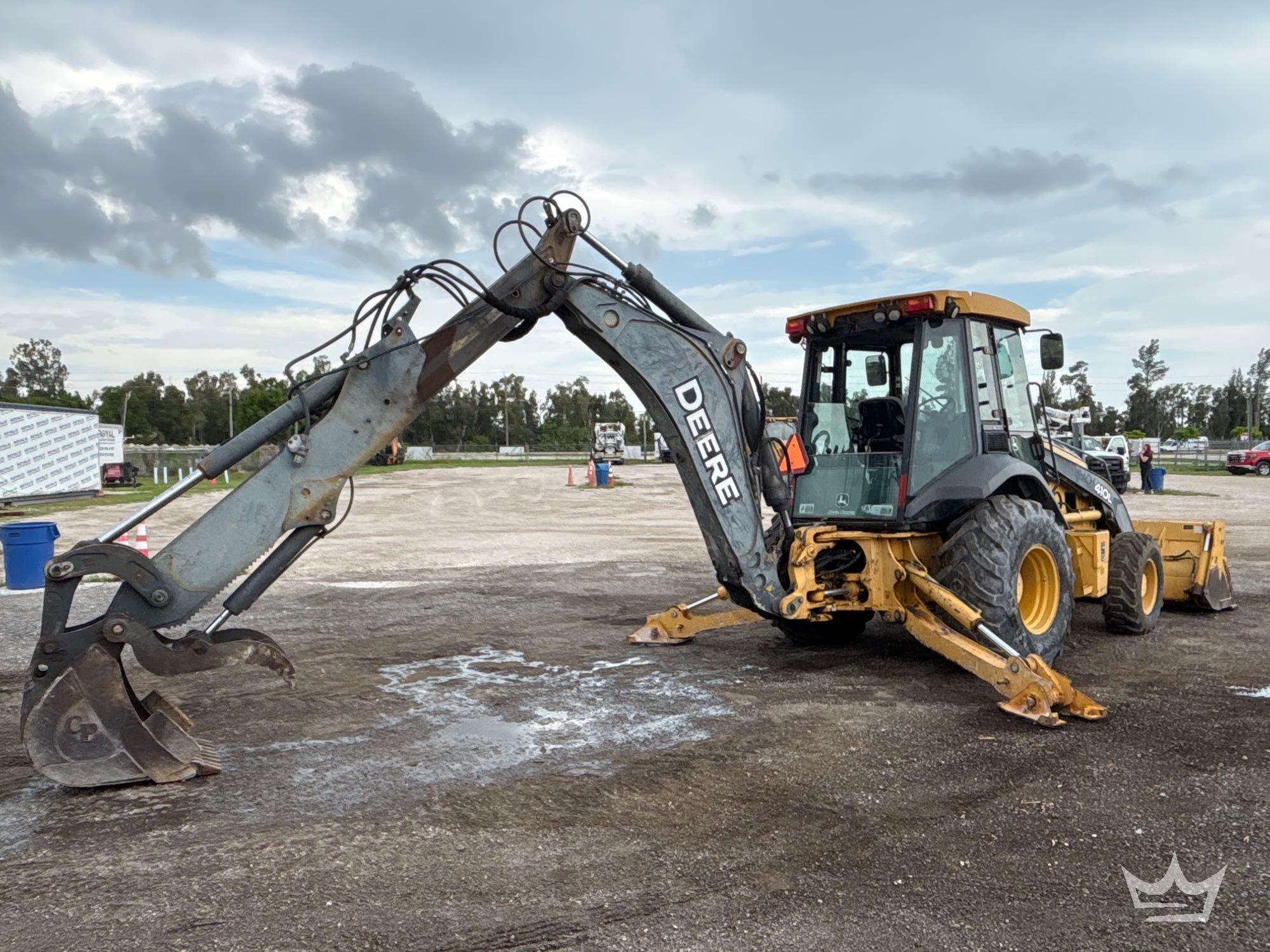 2015 John Deere 410LE