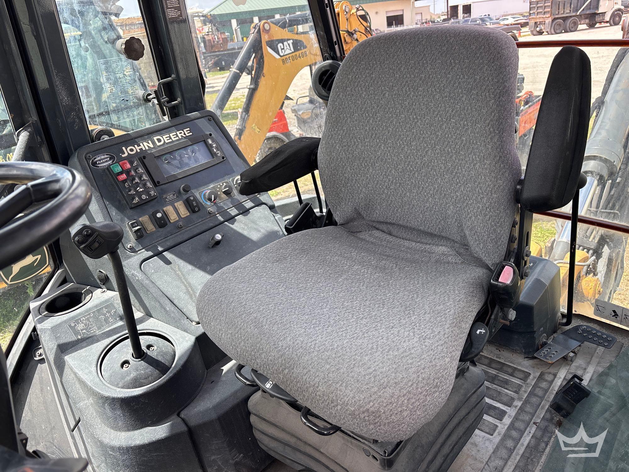 2015 John Deere 410LE