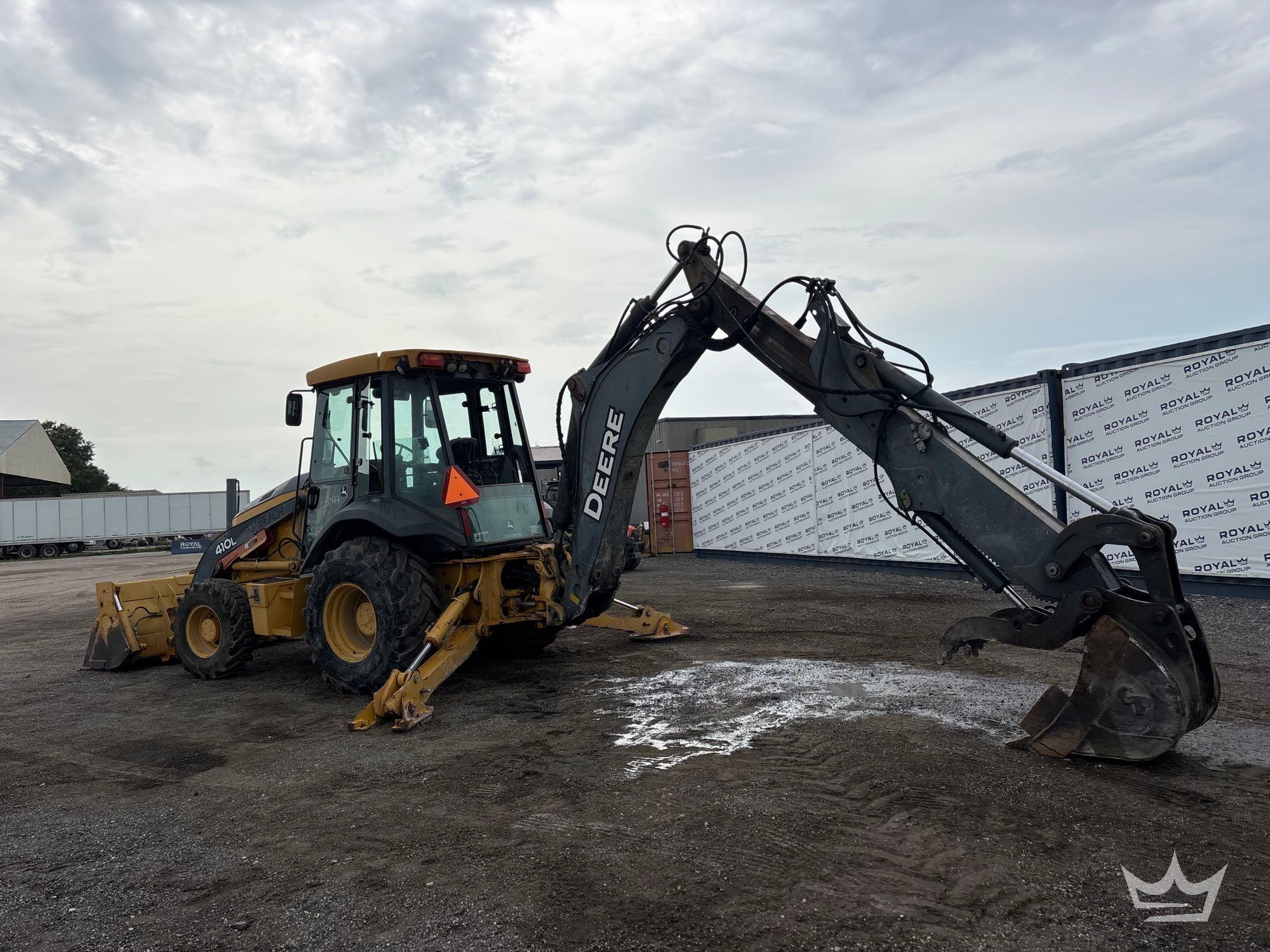 2015 John Deere 410LE