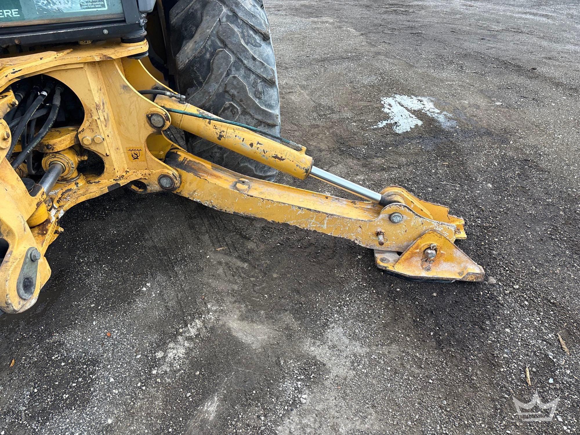2015 John Deere 410LE