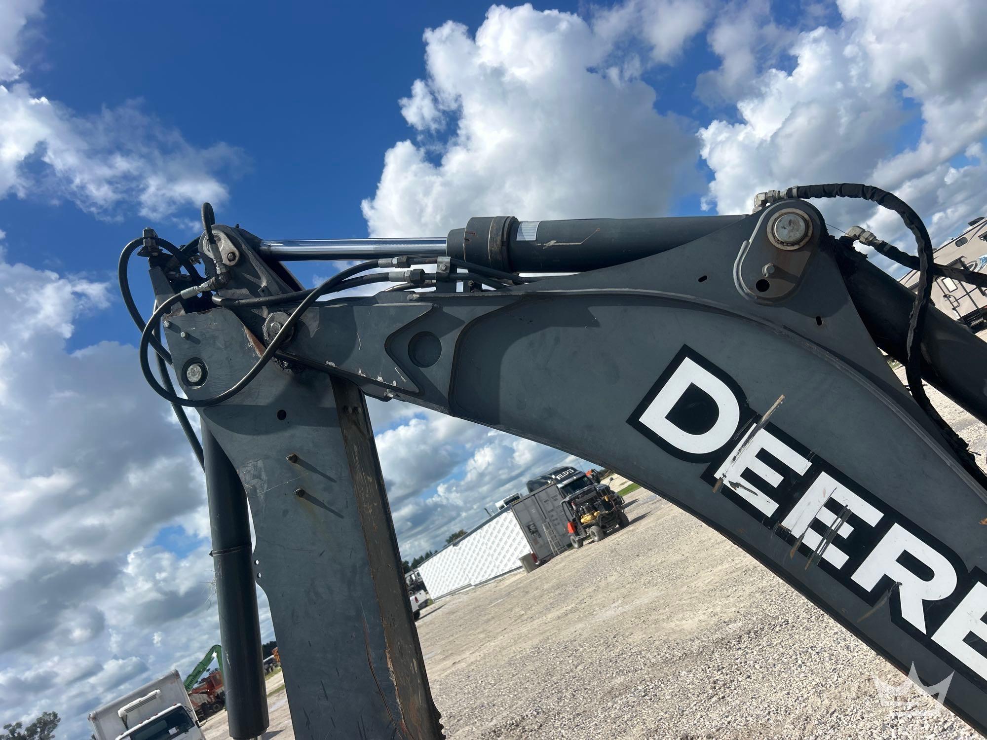 2017 John Deere 310