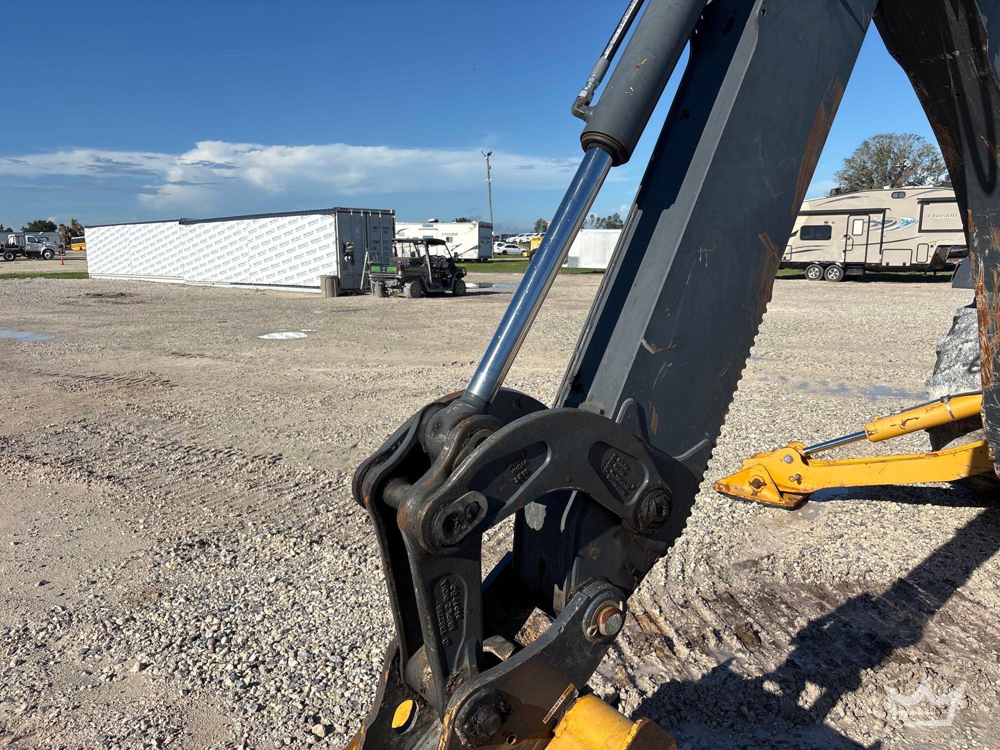 2017 John Deere 310S