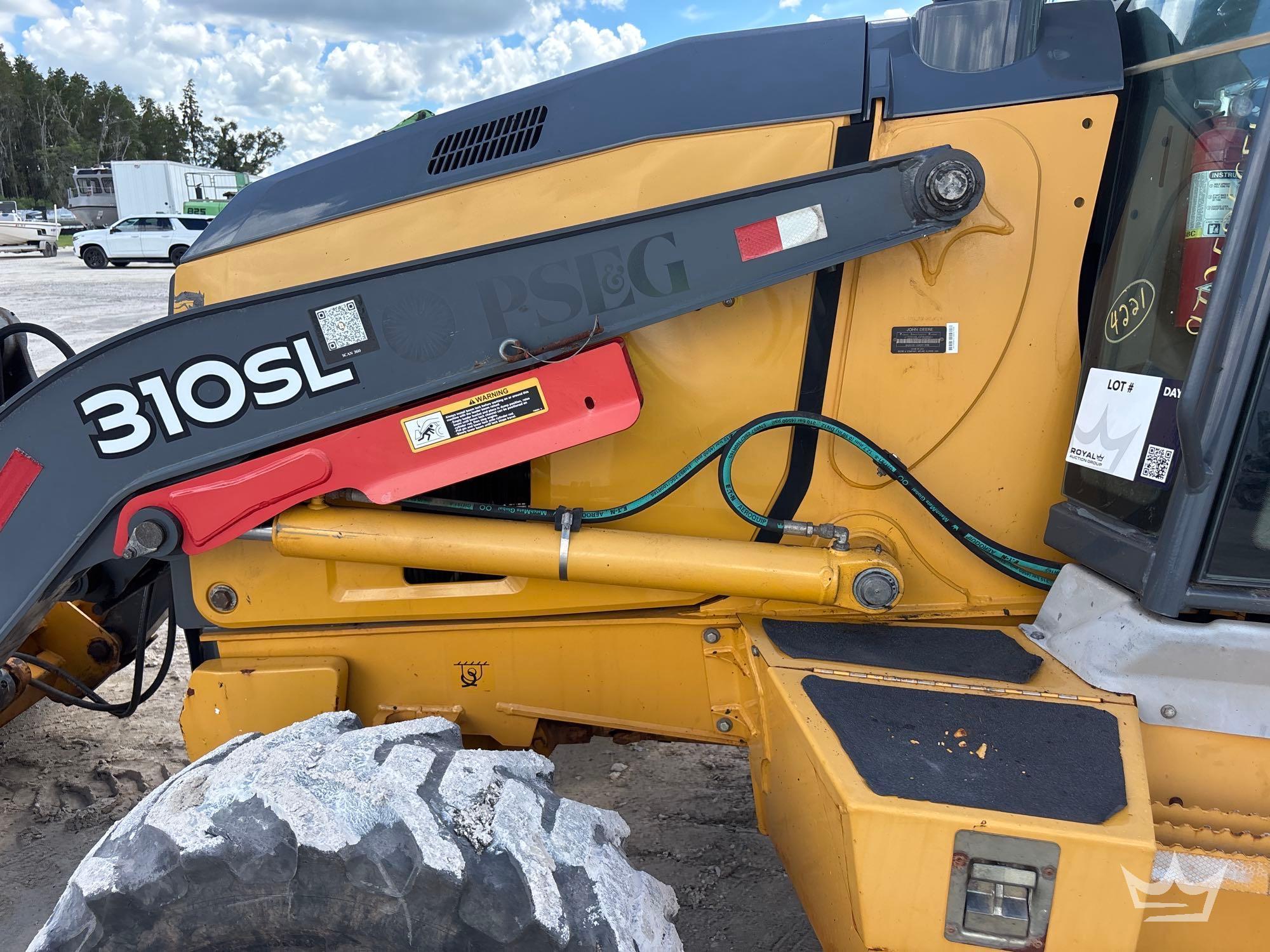 2016 John Deere 310S