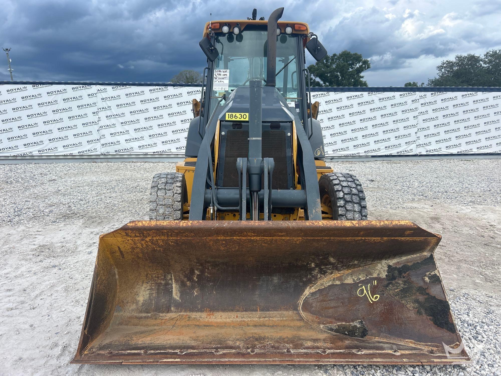2016 John Deere 310S