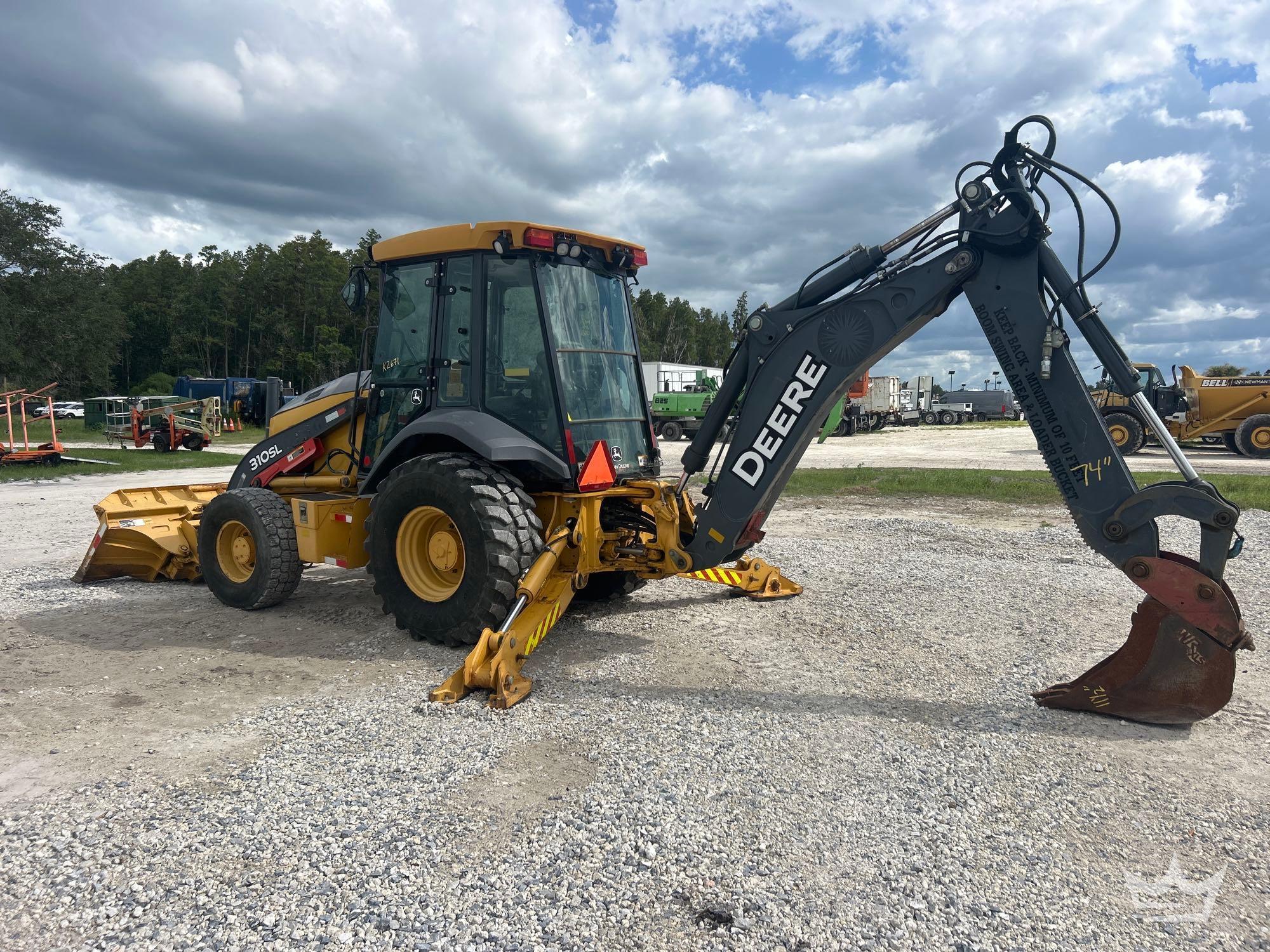 2016 John Deere 310S