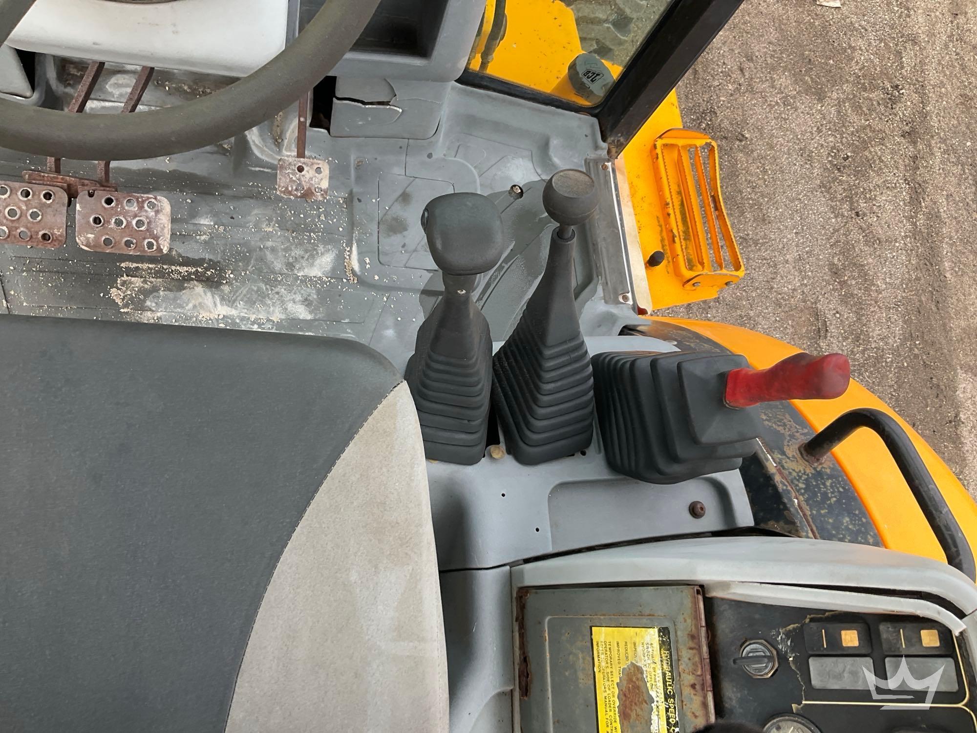 2014 JCB 217