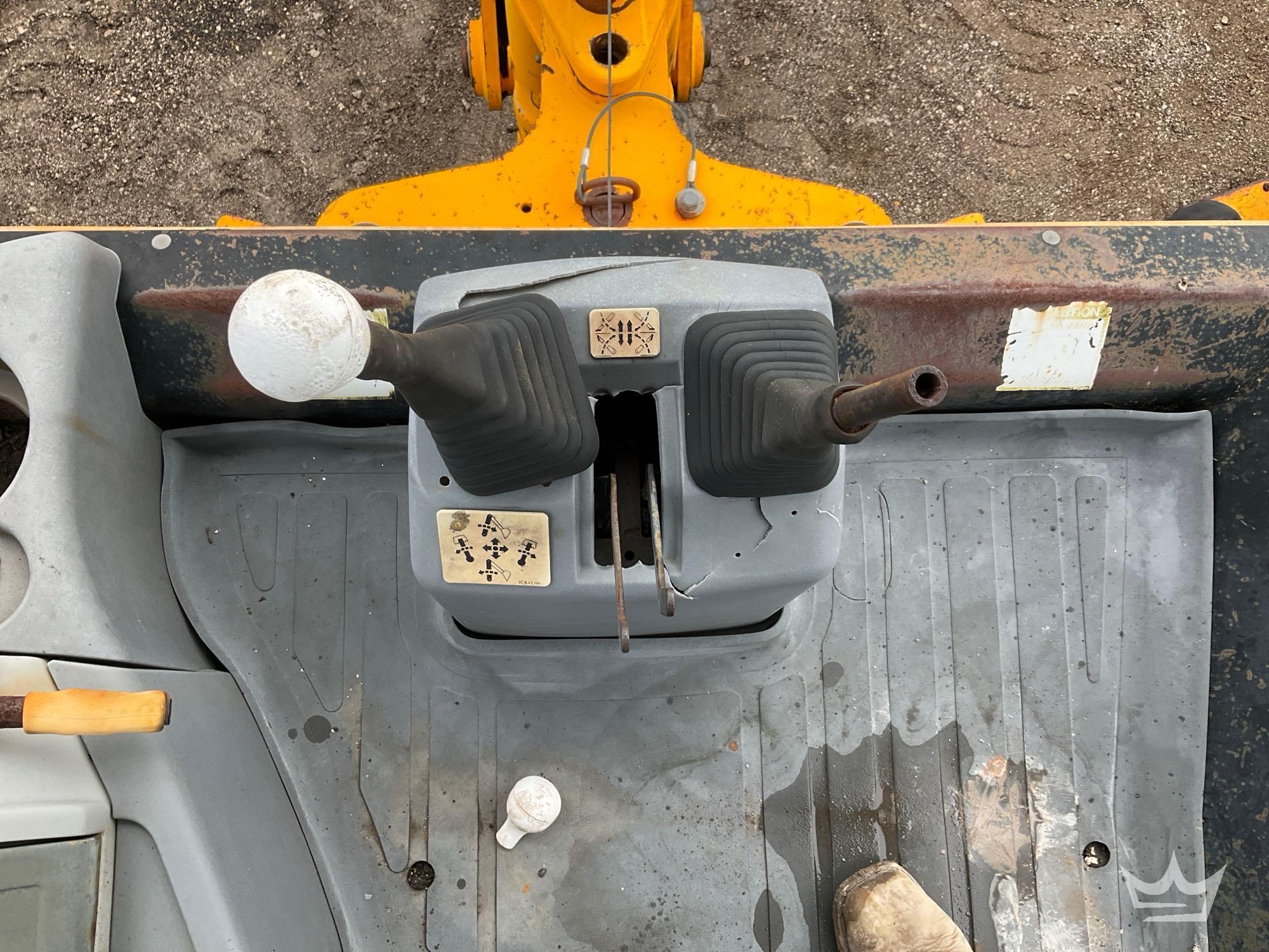 2014 JCB 217