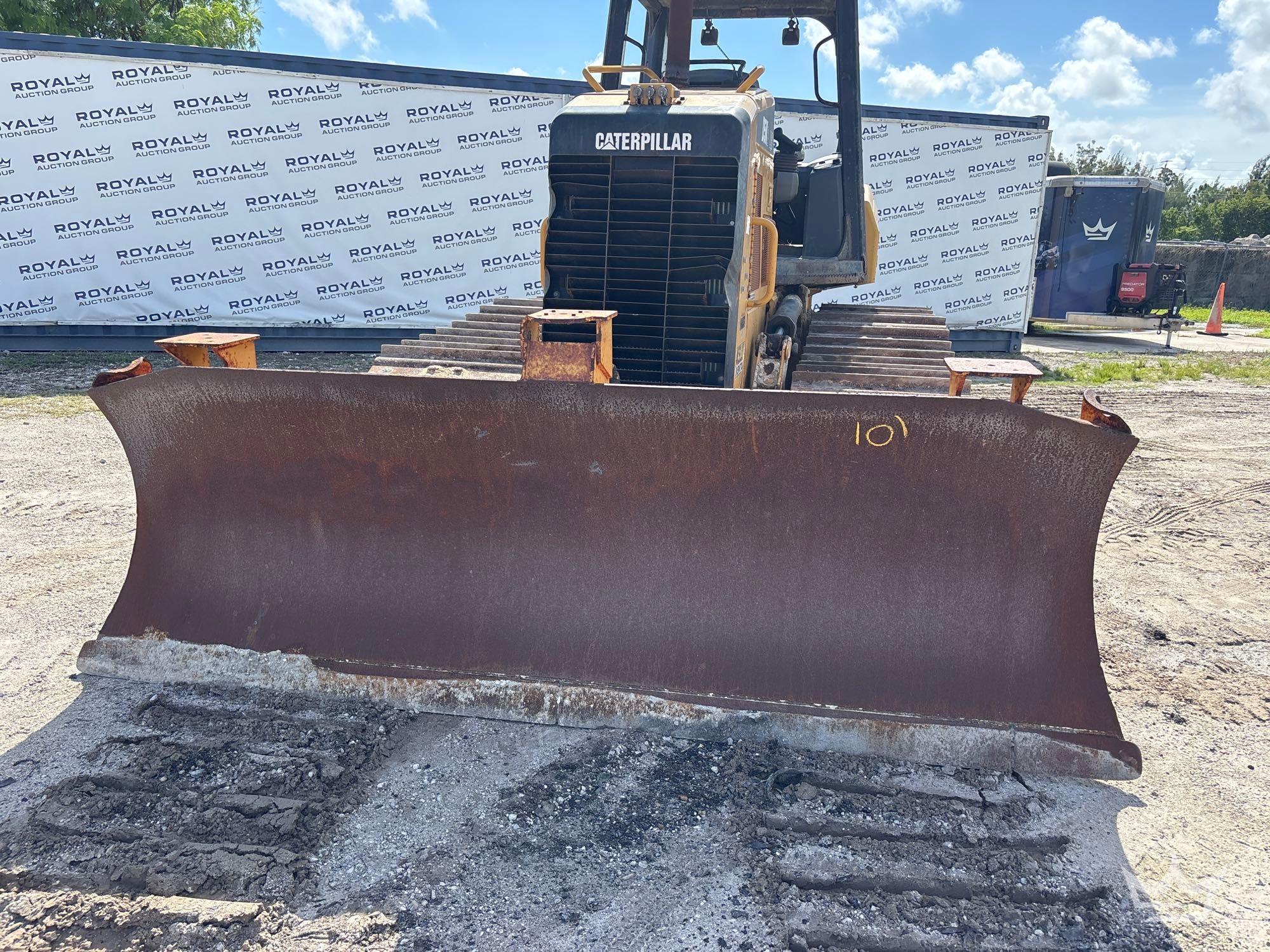 2013 Caterpillar D5K2