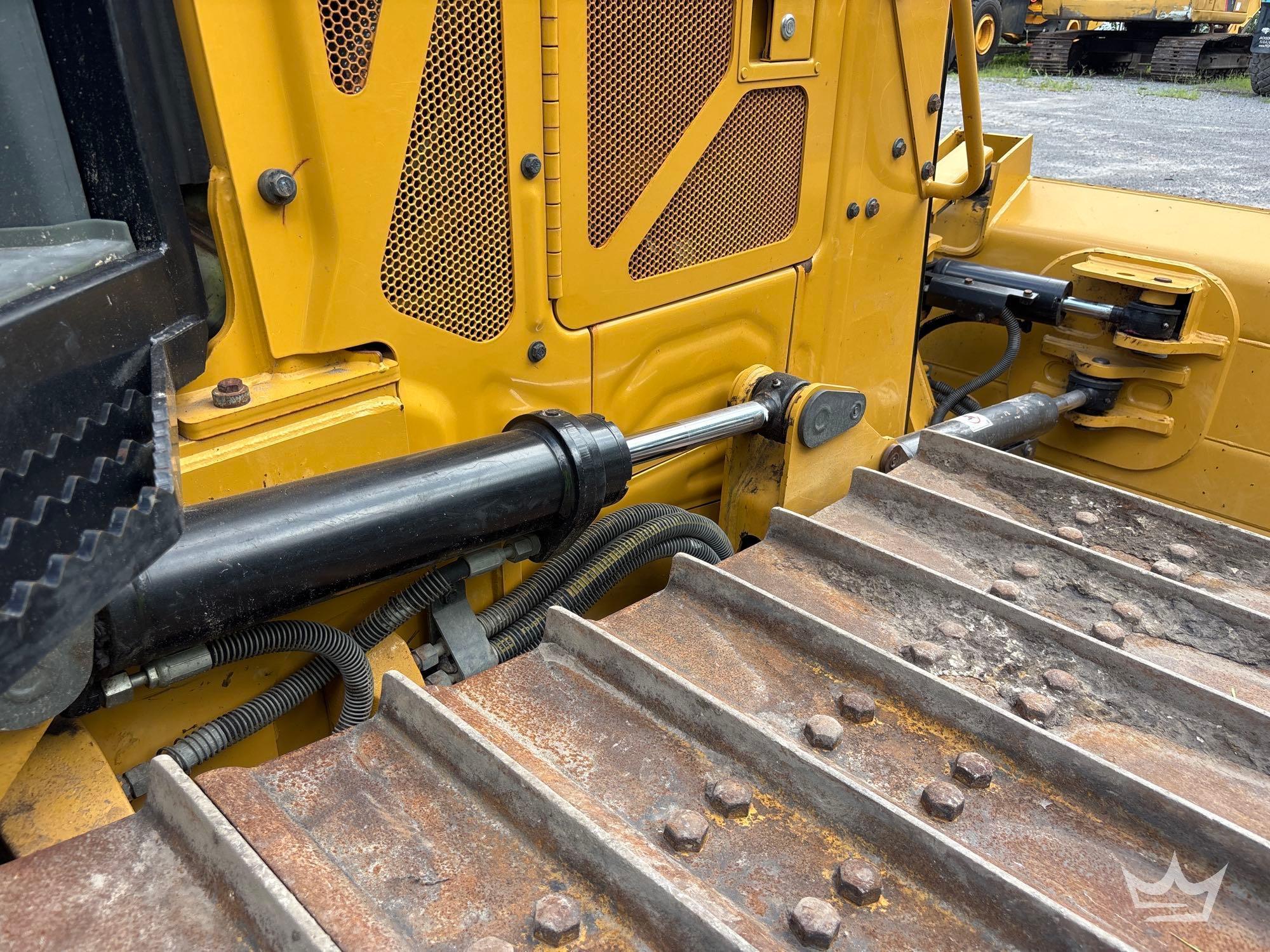 2022 Caterpillar D3
