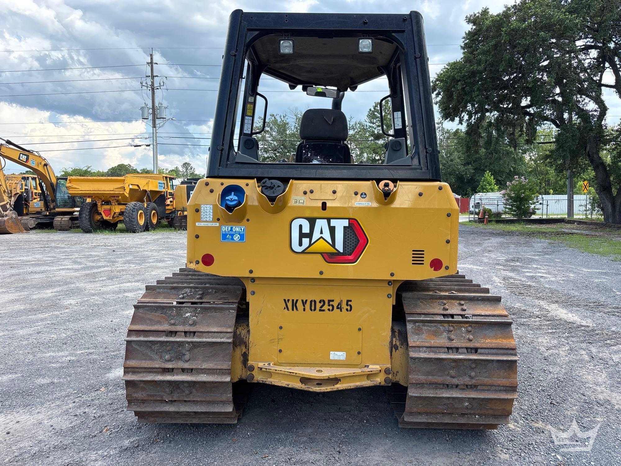 2022 Caterpillar D3