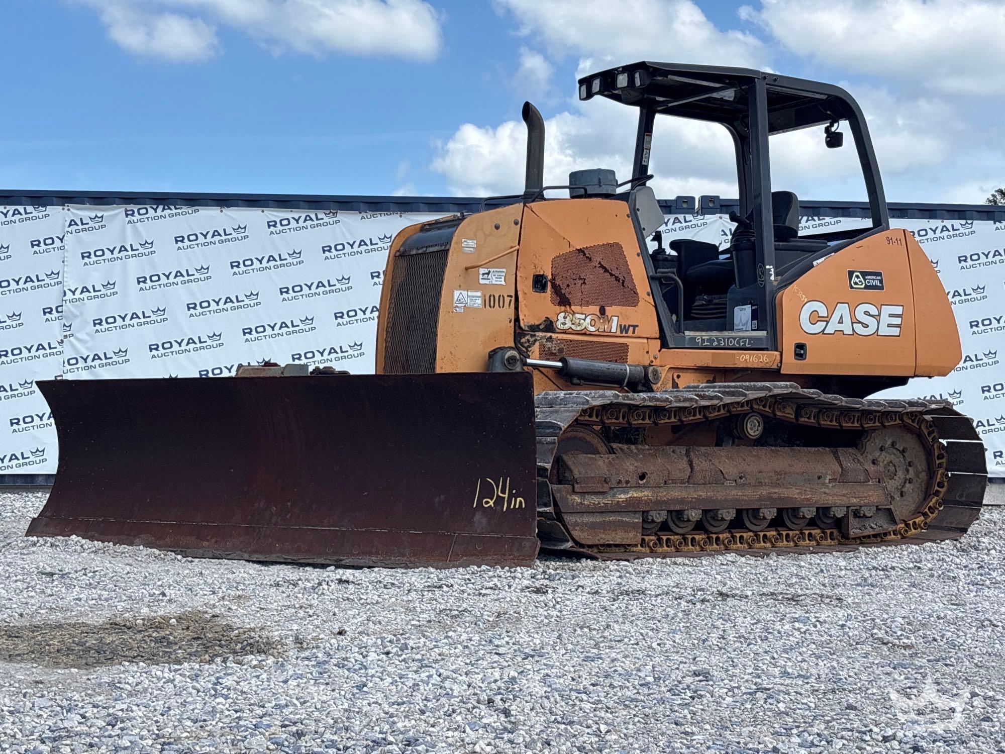 2020 Case 850M