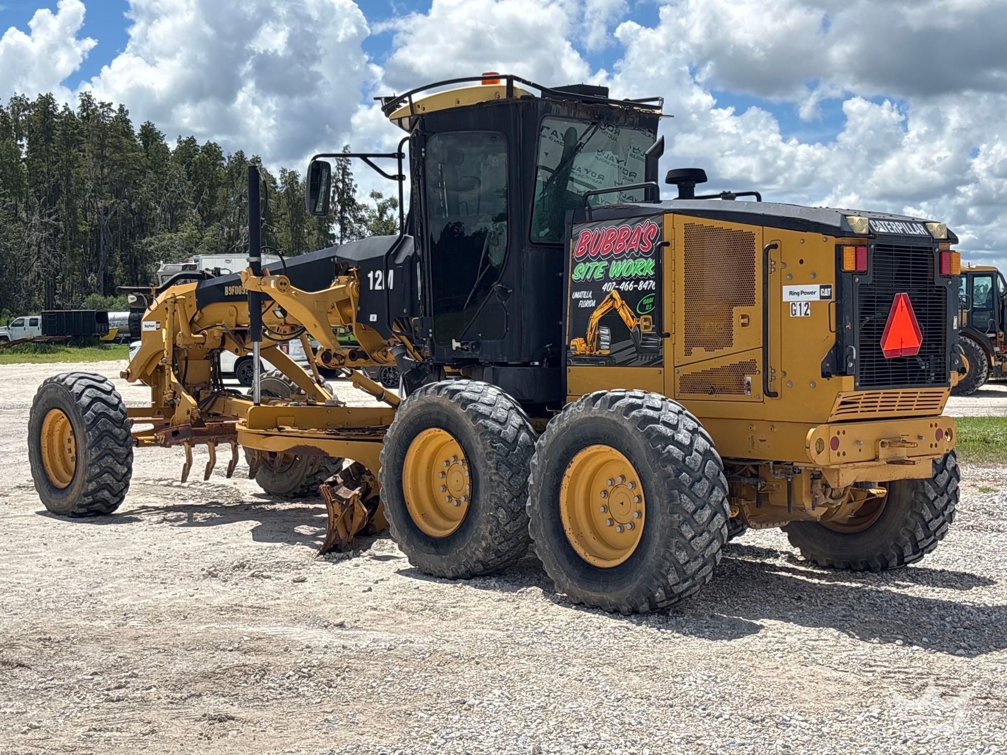 2011 Caterpillar 12M