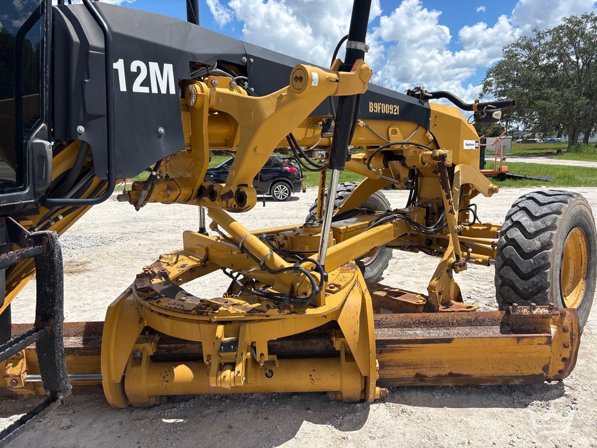 2011 Caterpillar 12M