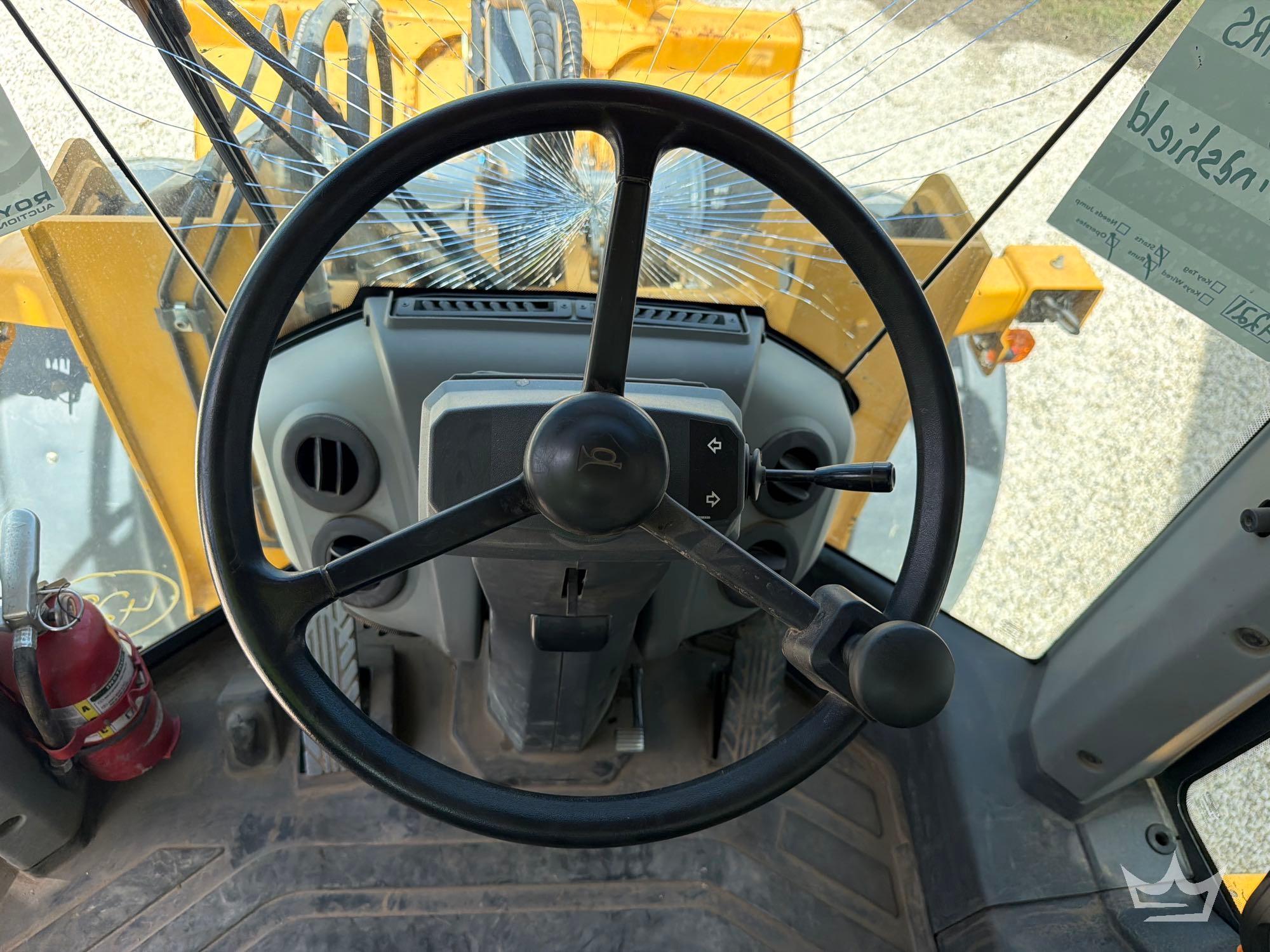 2022 John Deere 524