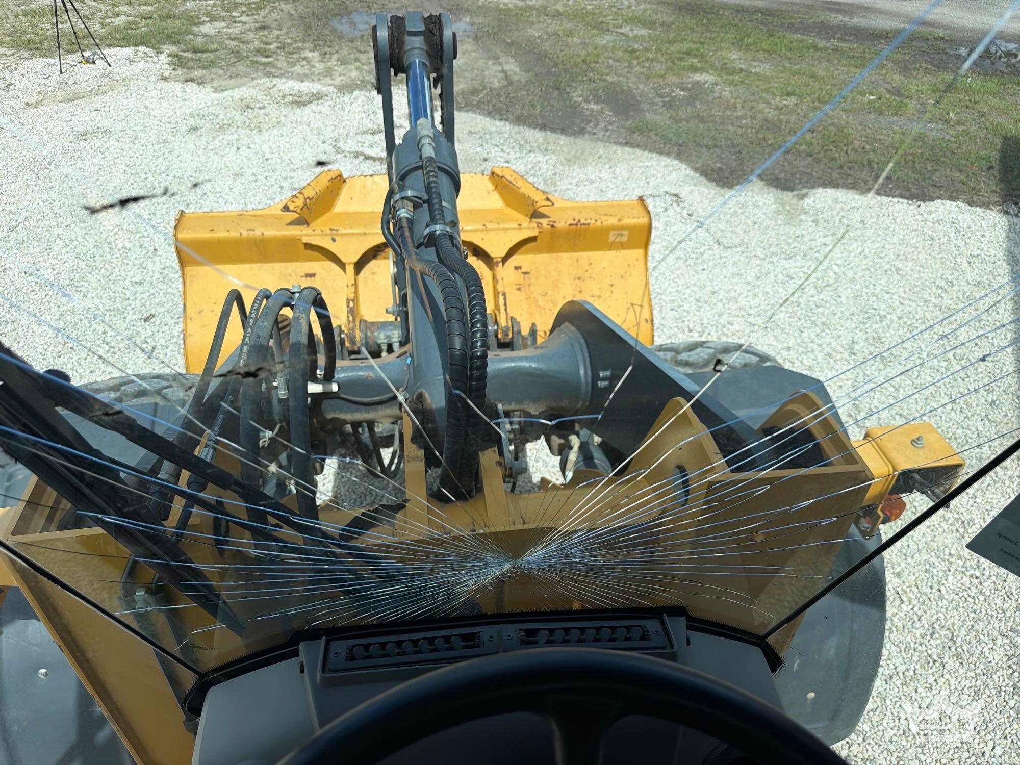 2022 John Deere 524