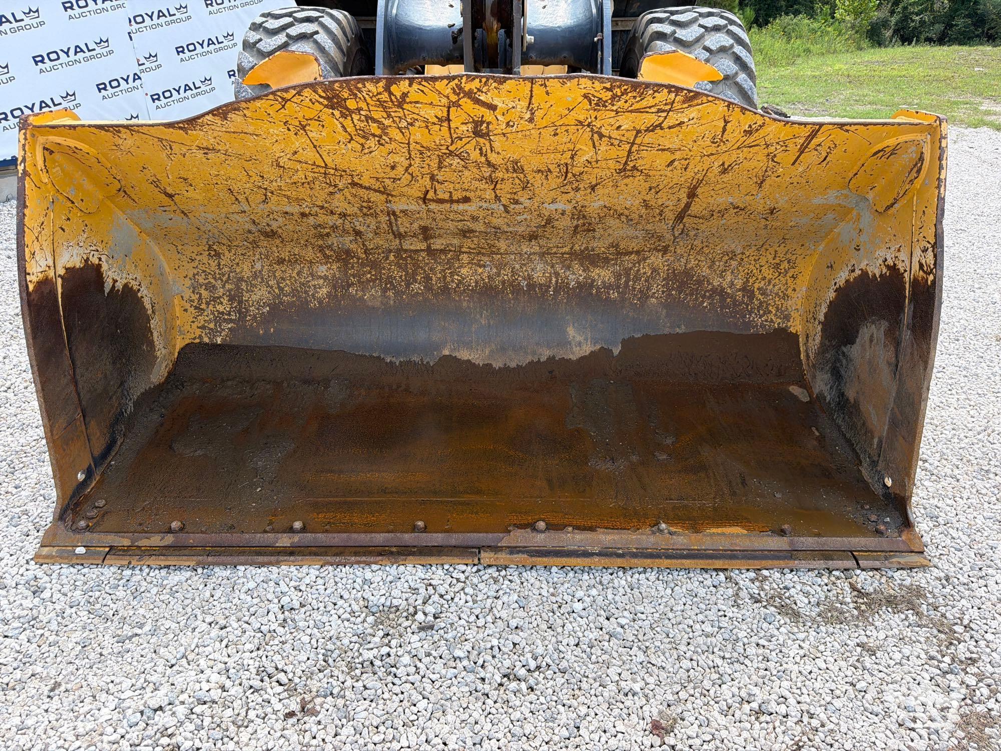 2022 John Deere 524