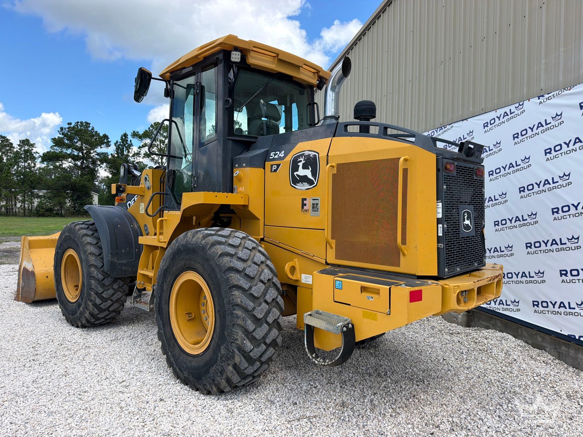 2022 John Deere 524