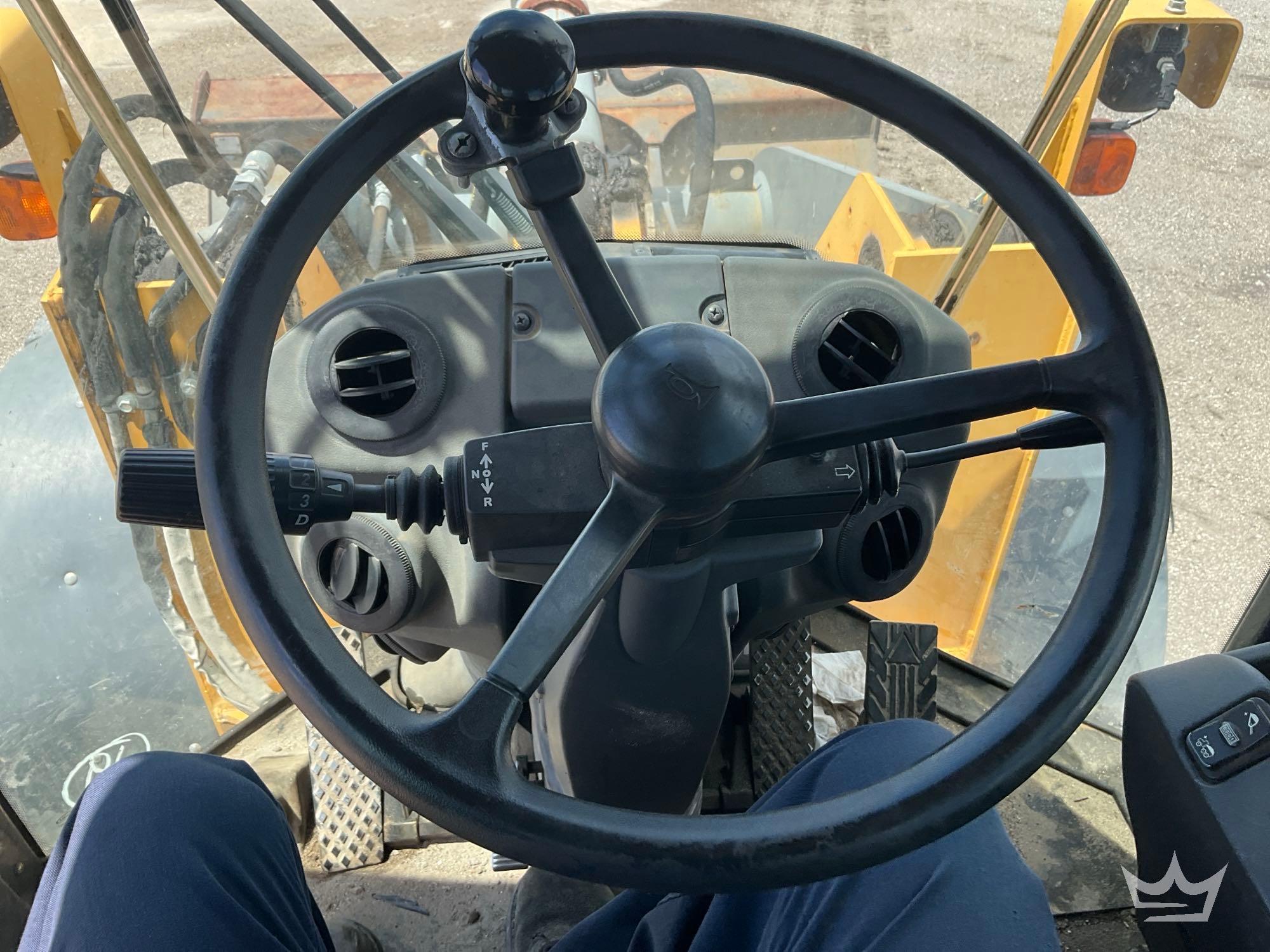 2016 John Deere 524K