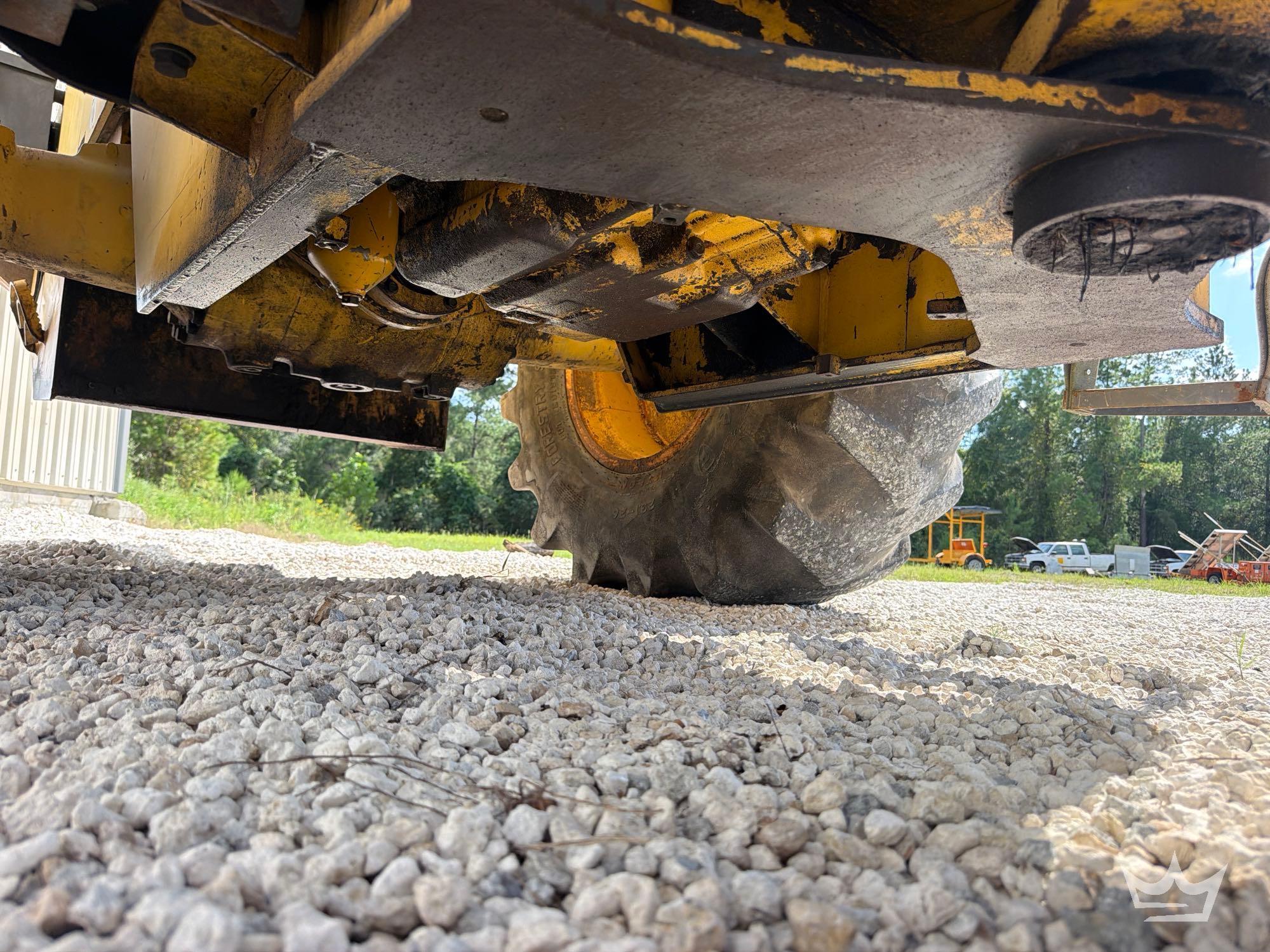 2013 Komatsu WA320