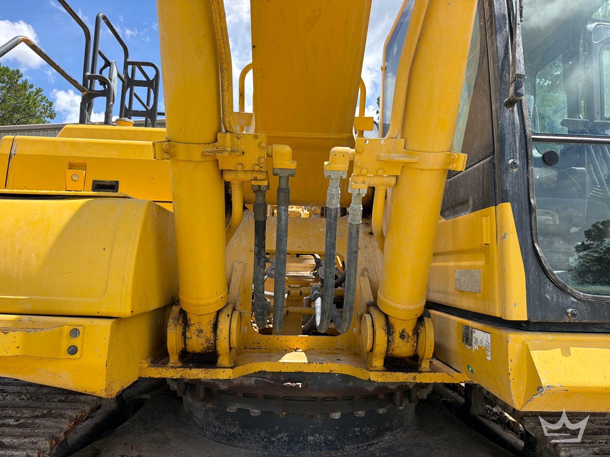 2020 Komatsu PC360LC
