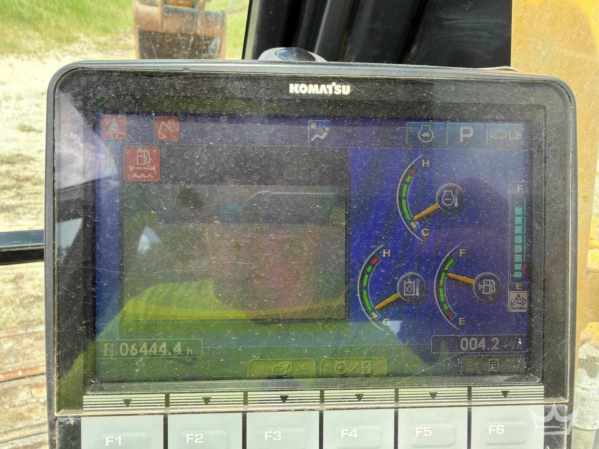 2020 Komatsu PC360LC
