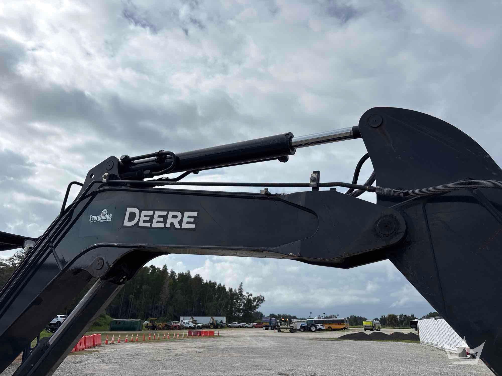 2023 John Deere 60G