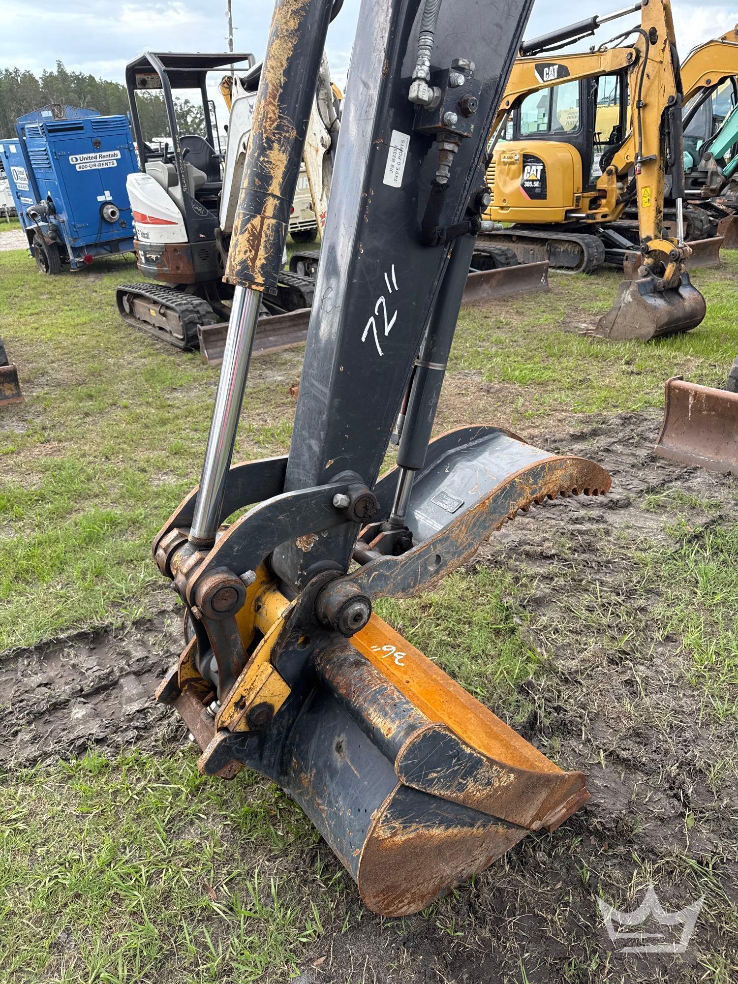 2023 John Deere 60G