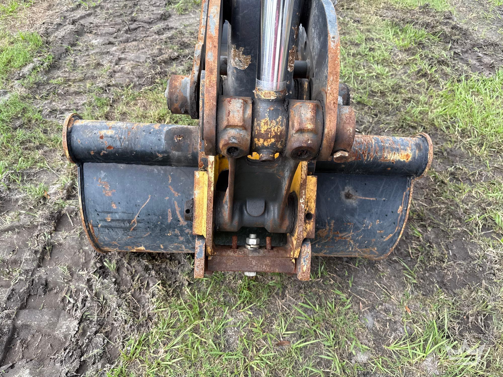 2023 John Deere 60G