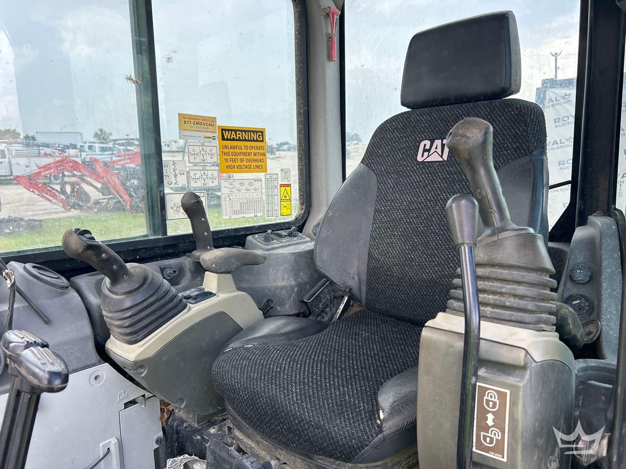 2018 Caterpillar 305.5E2CR