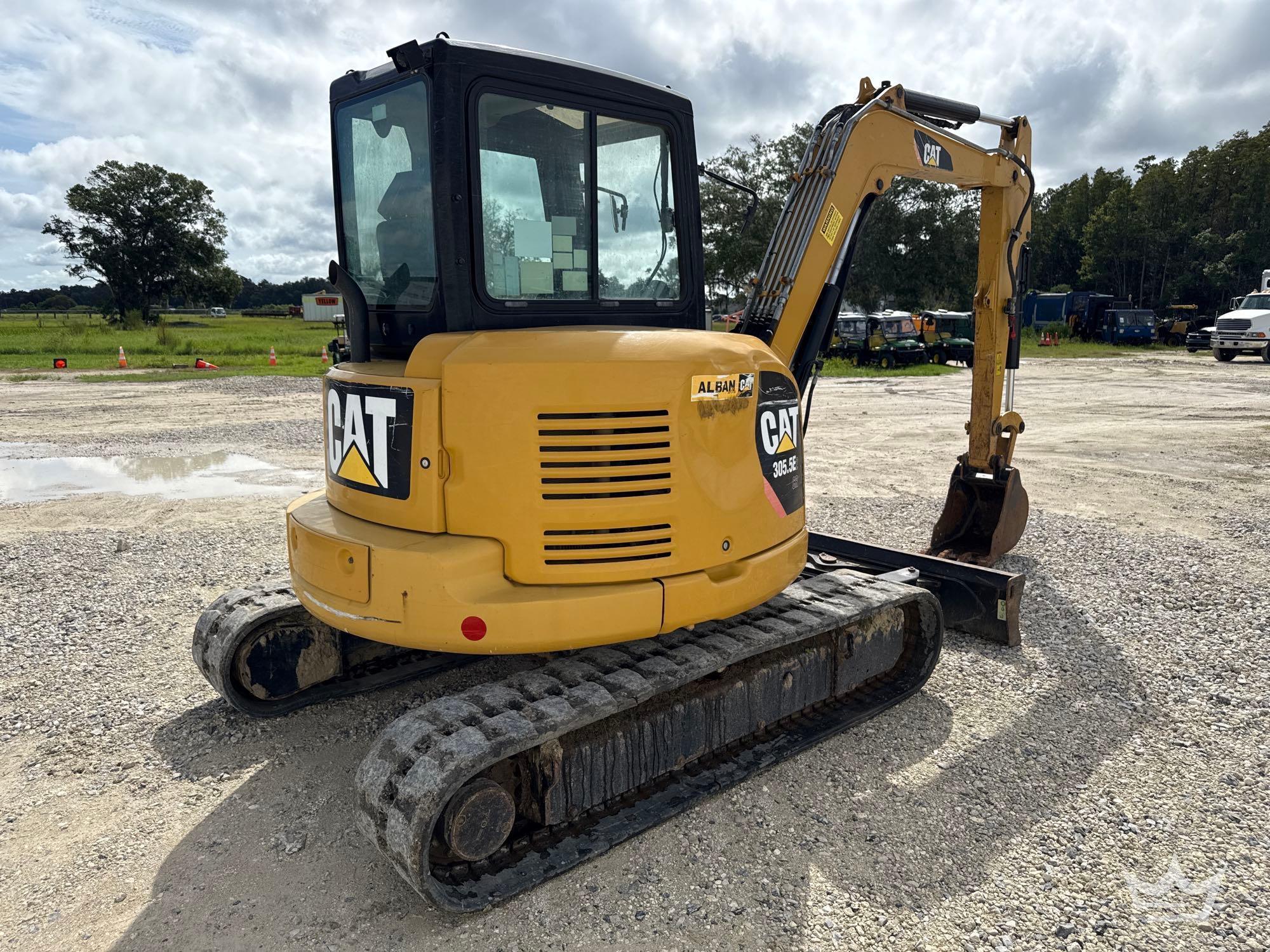 2018 Caterpillar 305.5E2CR