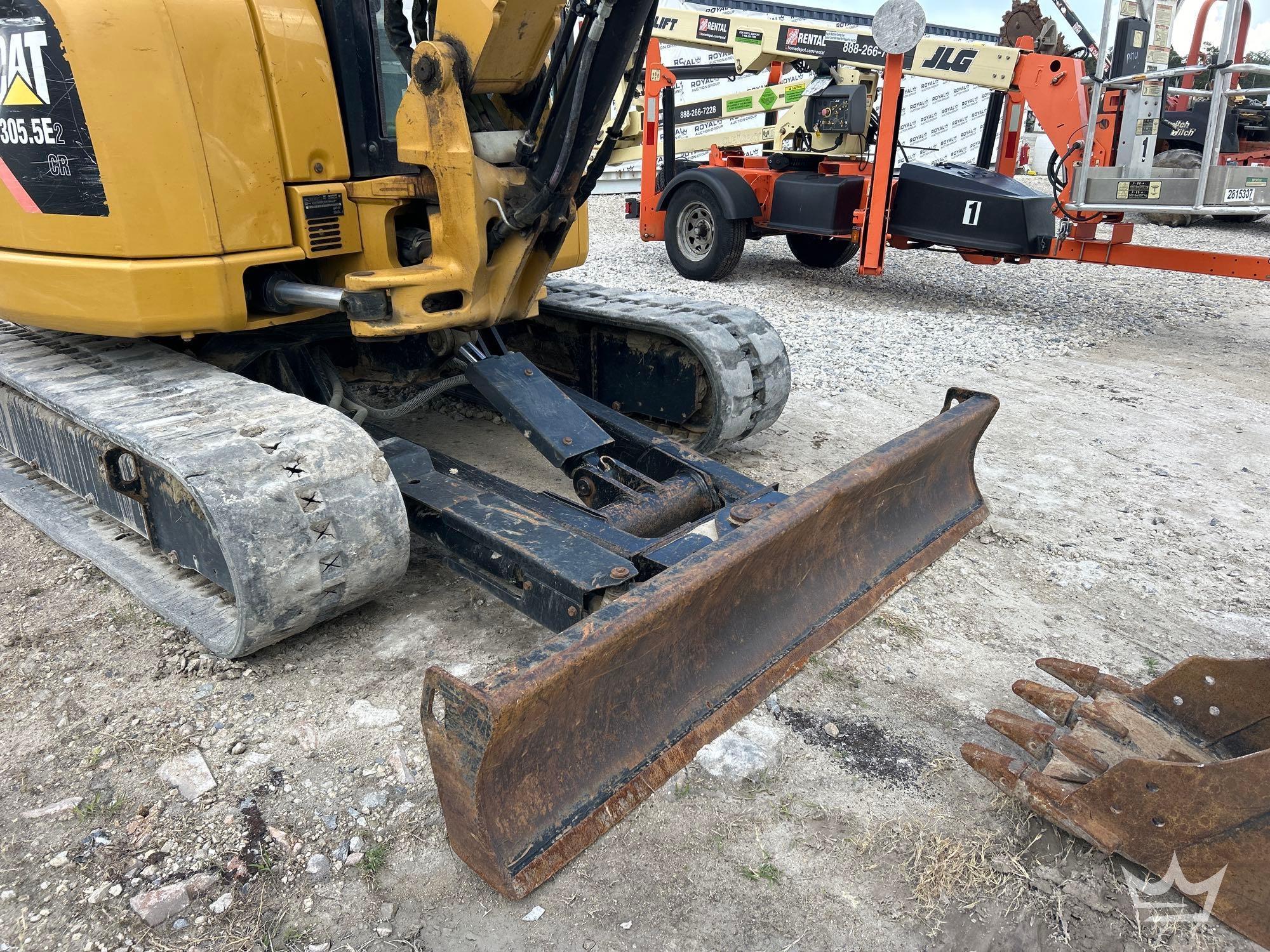2018 Caterpillar 305.5E2CR