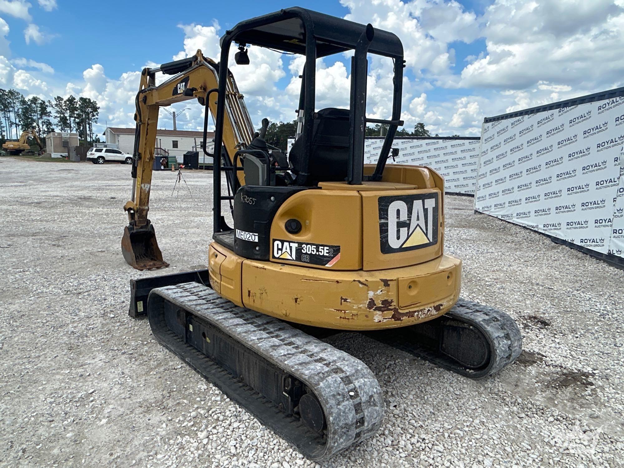2019 Caterpillar 305.5E2CR