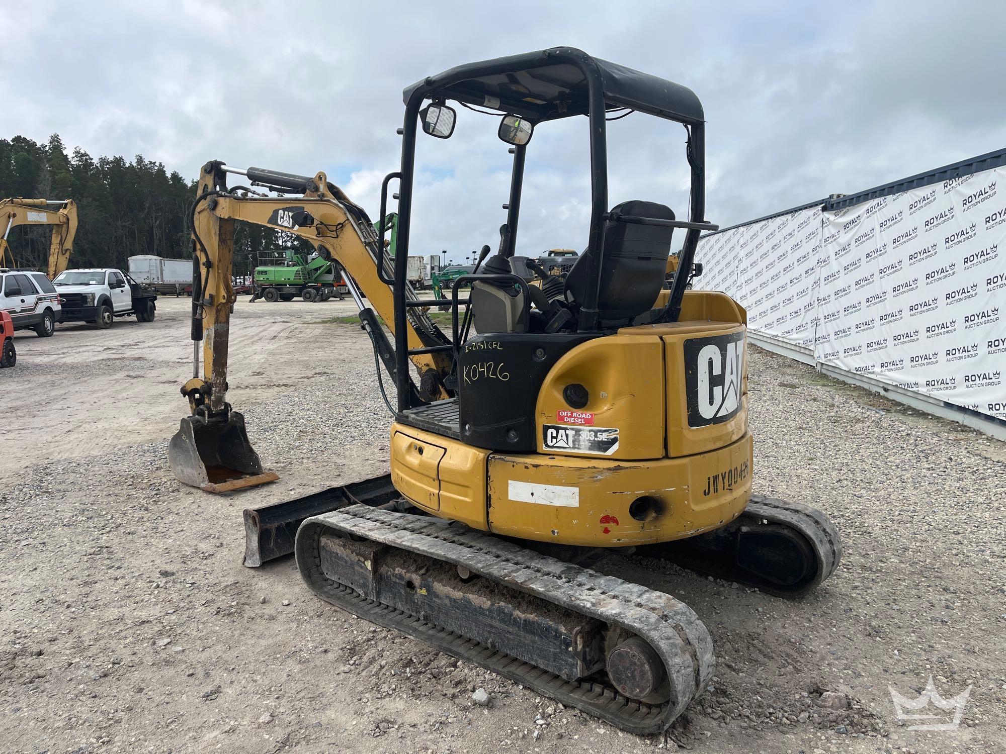 2016 Caterpillar 303.5E2CR