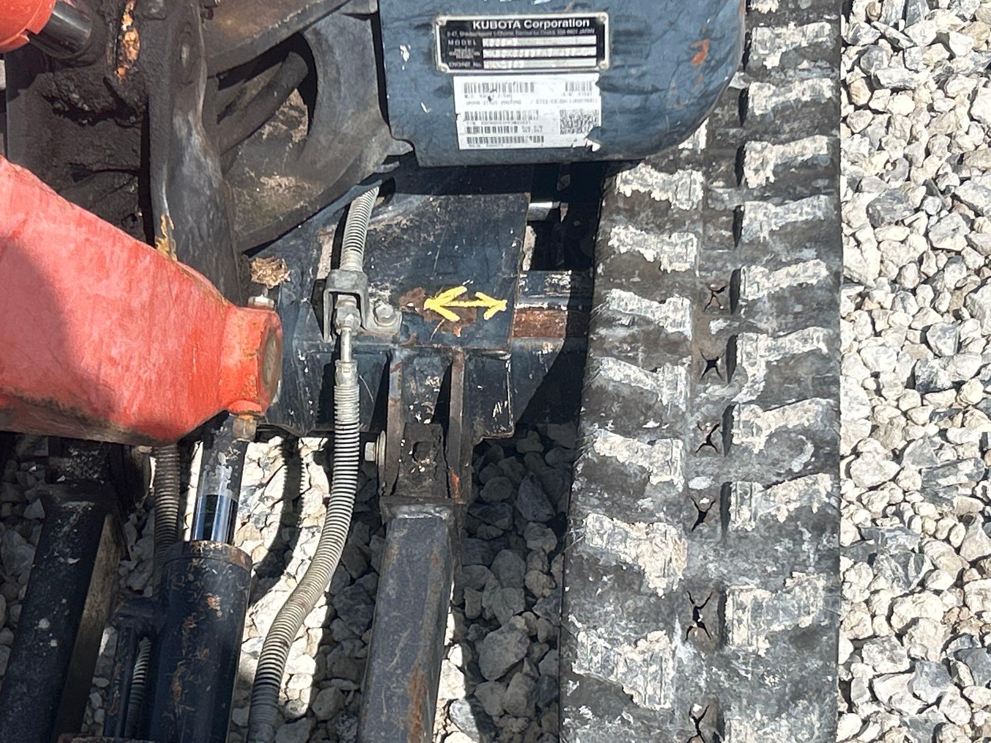 2019 Kubota K008-3