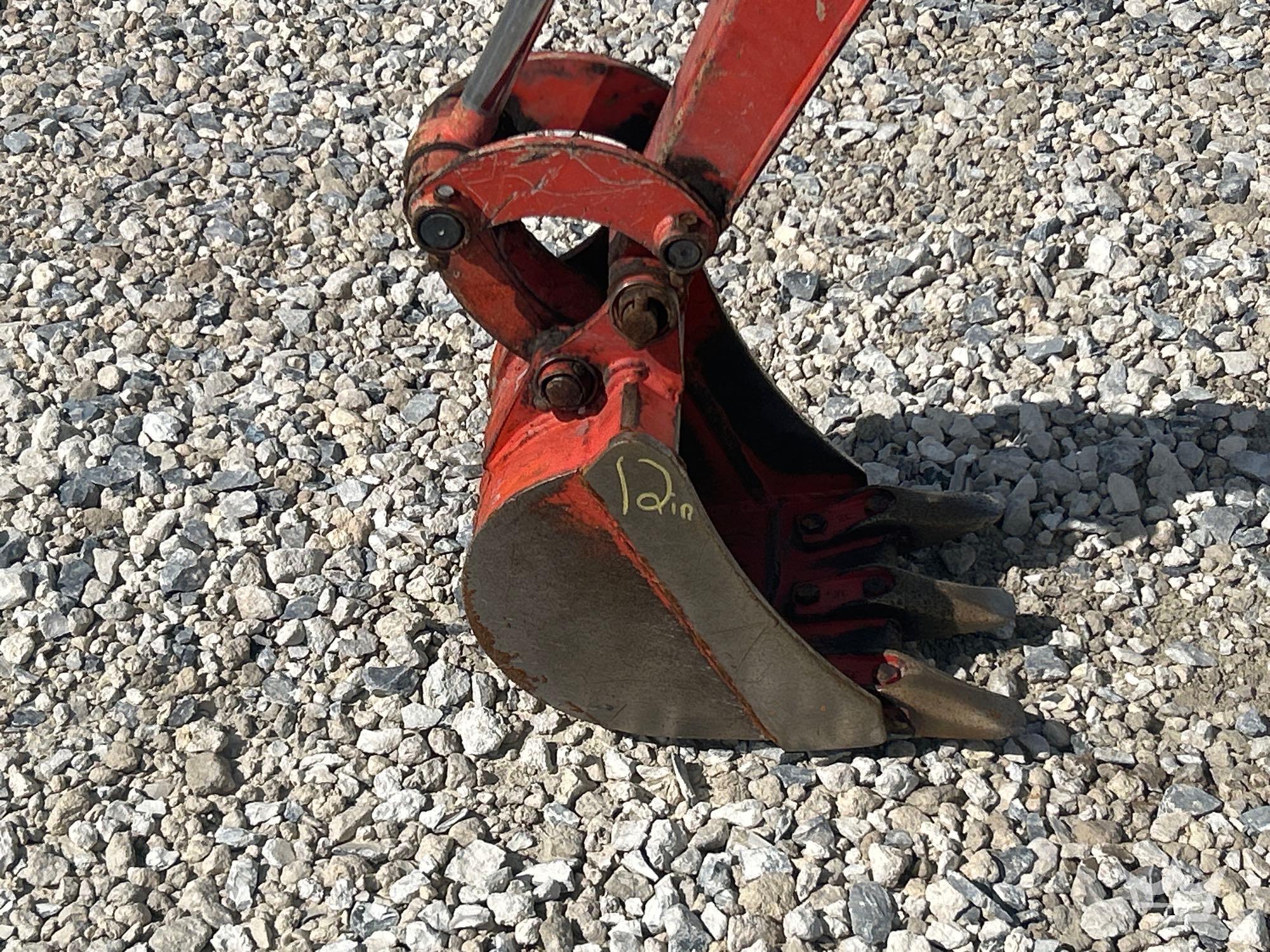 2019 Kubota K008-3