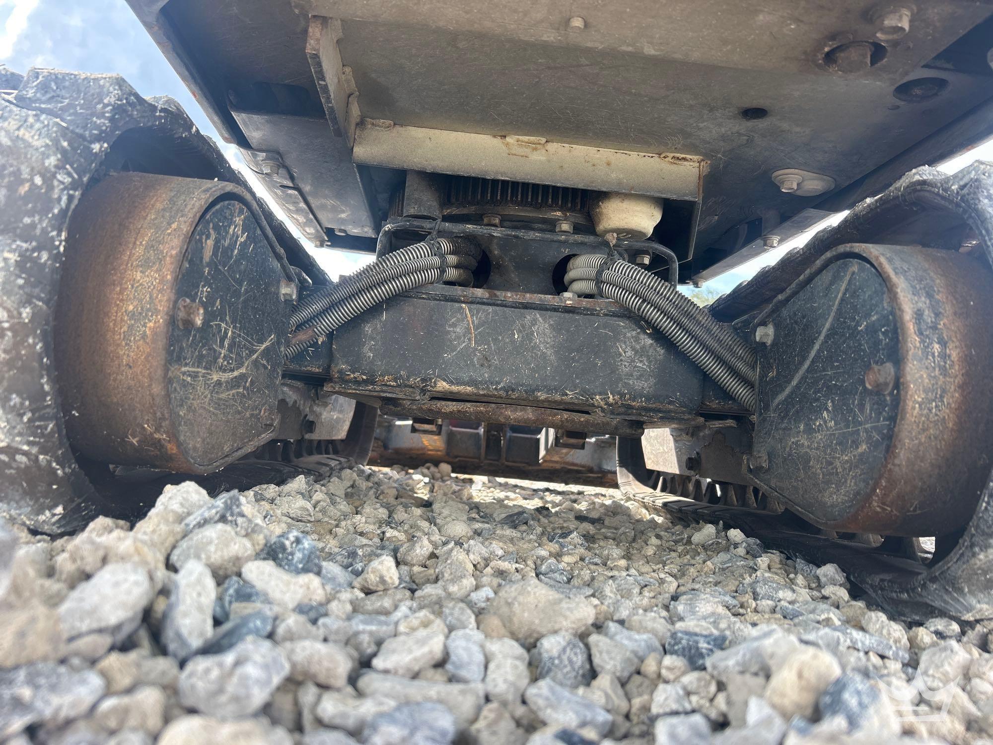 2019 Kubota K008-3