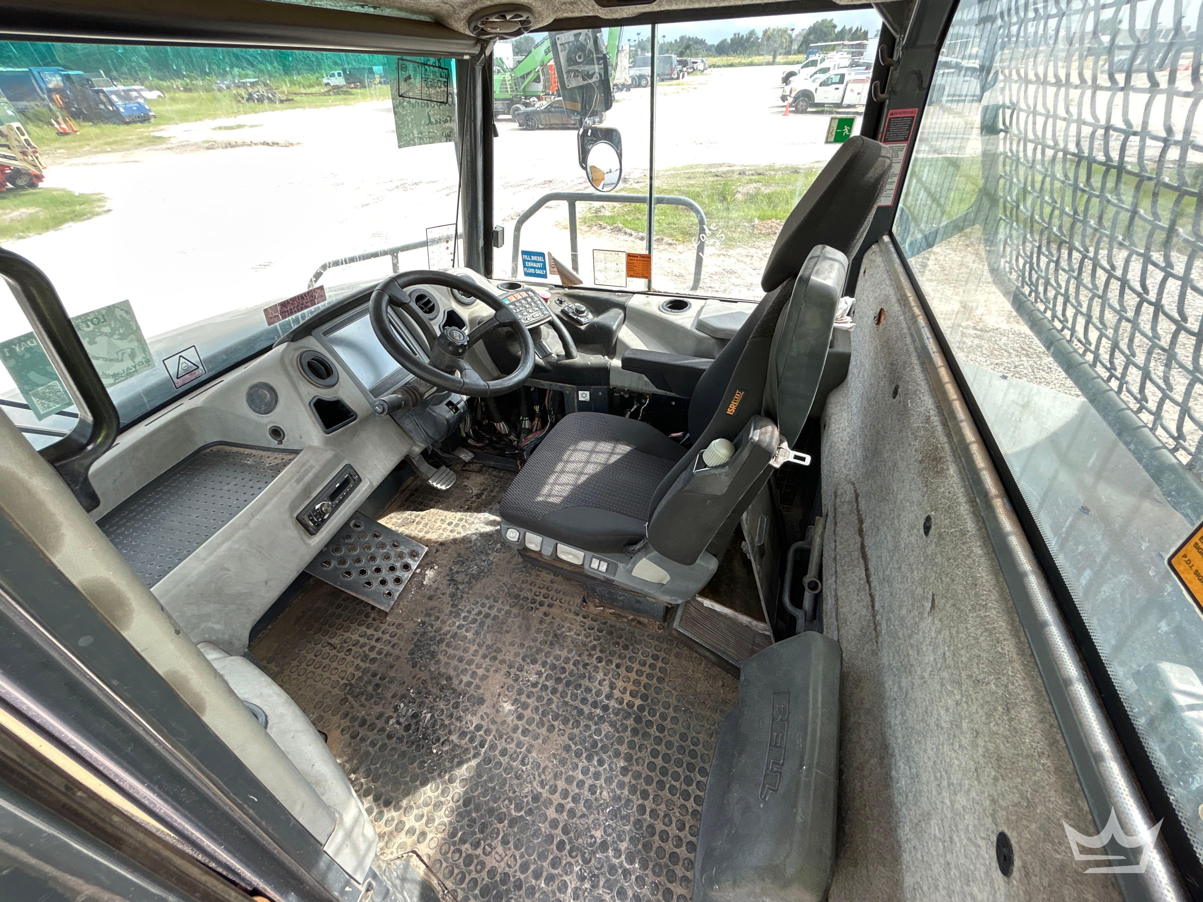 2014 Bell B30E