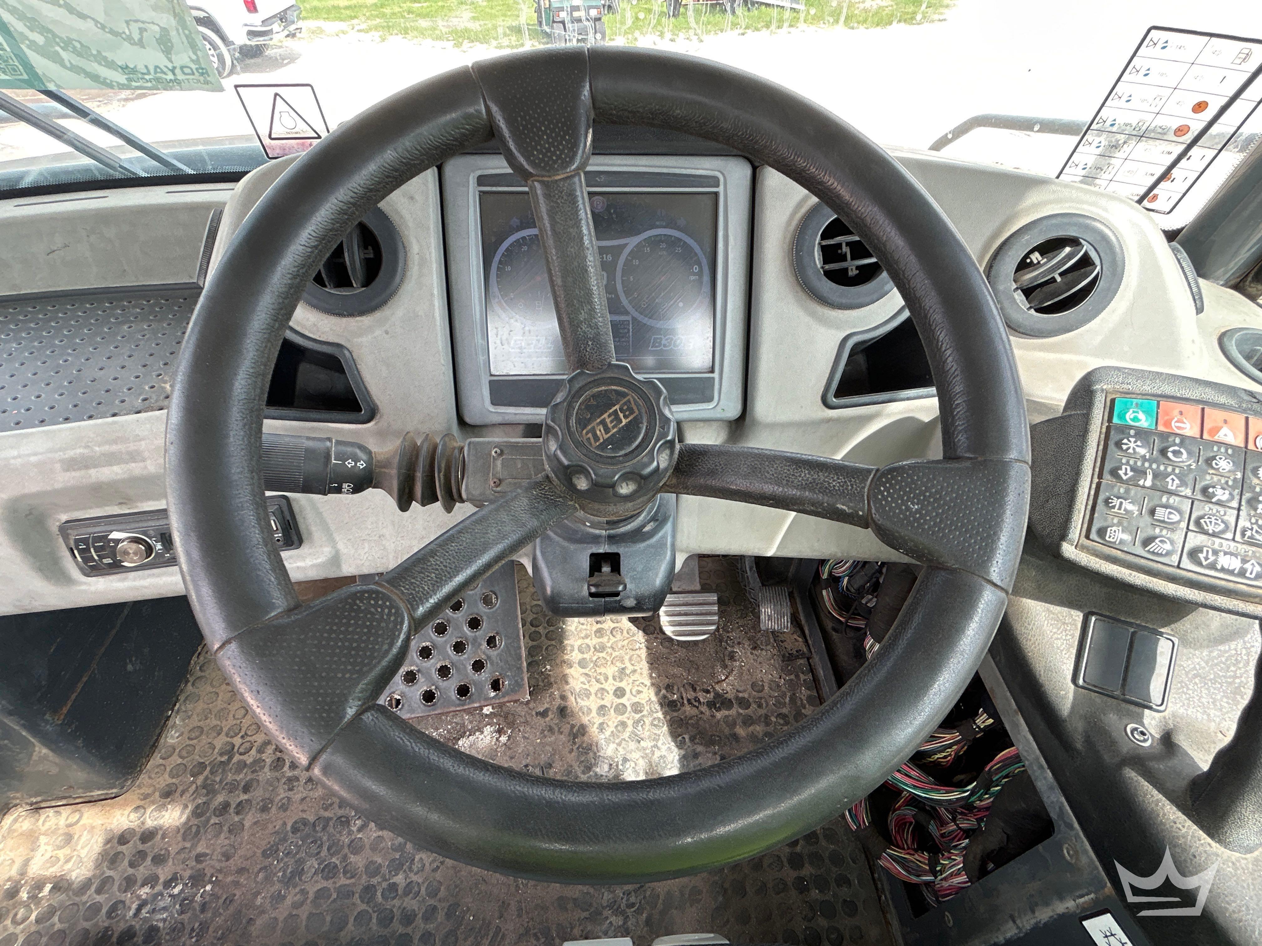 2014 Bell B30E